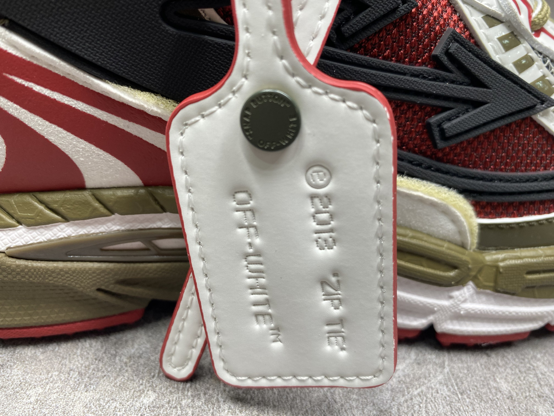 UA Off-White "BE RIGHT BACK"