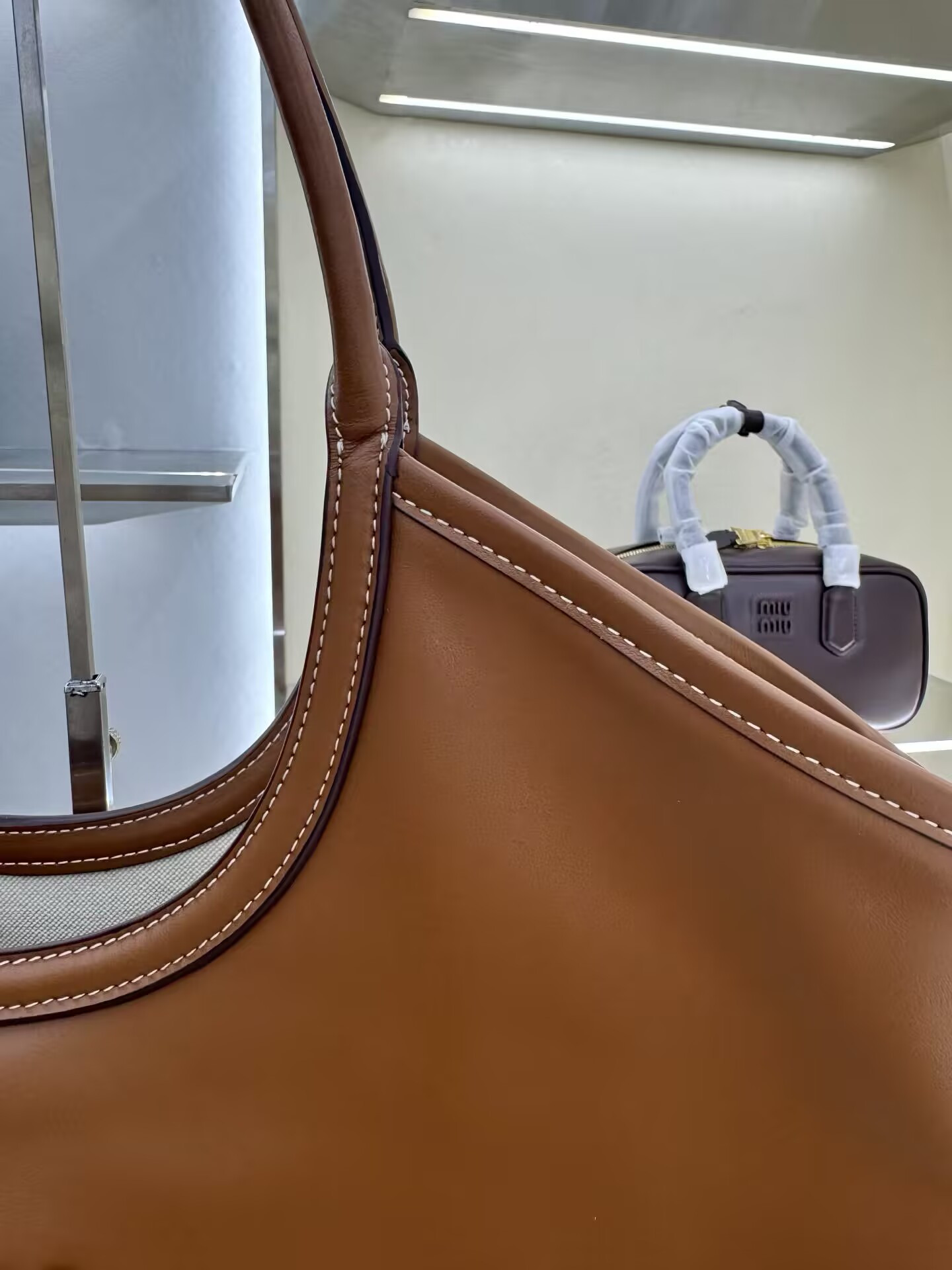 Miu Miu IVY Bag 37x 36x18cm