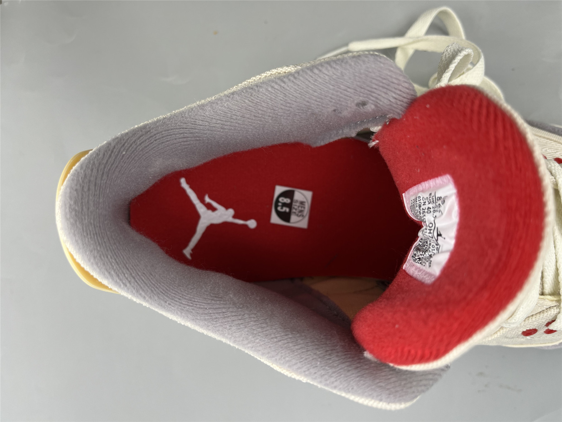 UA AIR JORDAN 3 RETRO SE 