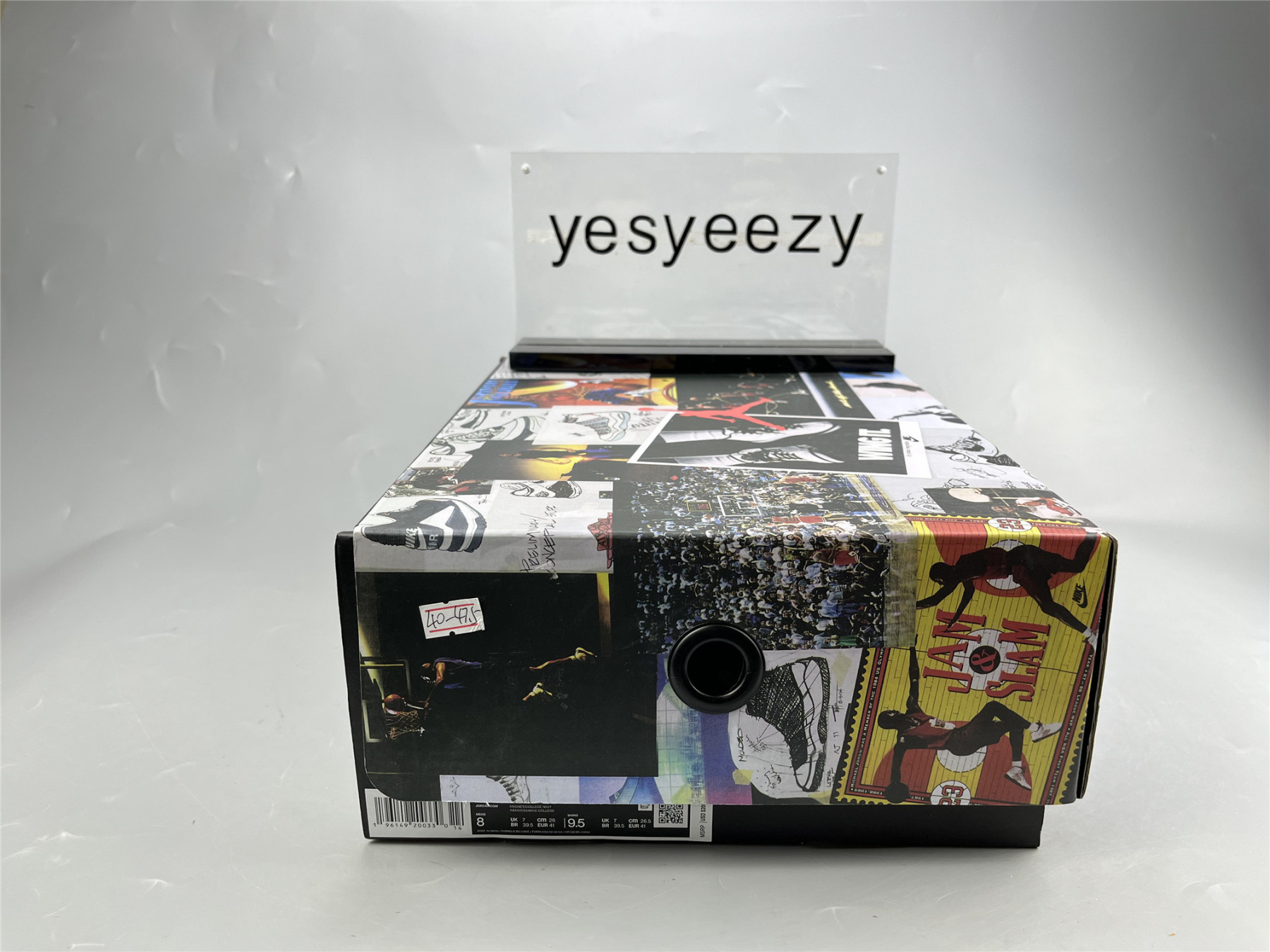 UA AIR JORDAN 6 RETRO 