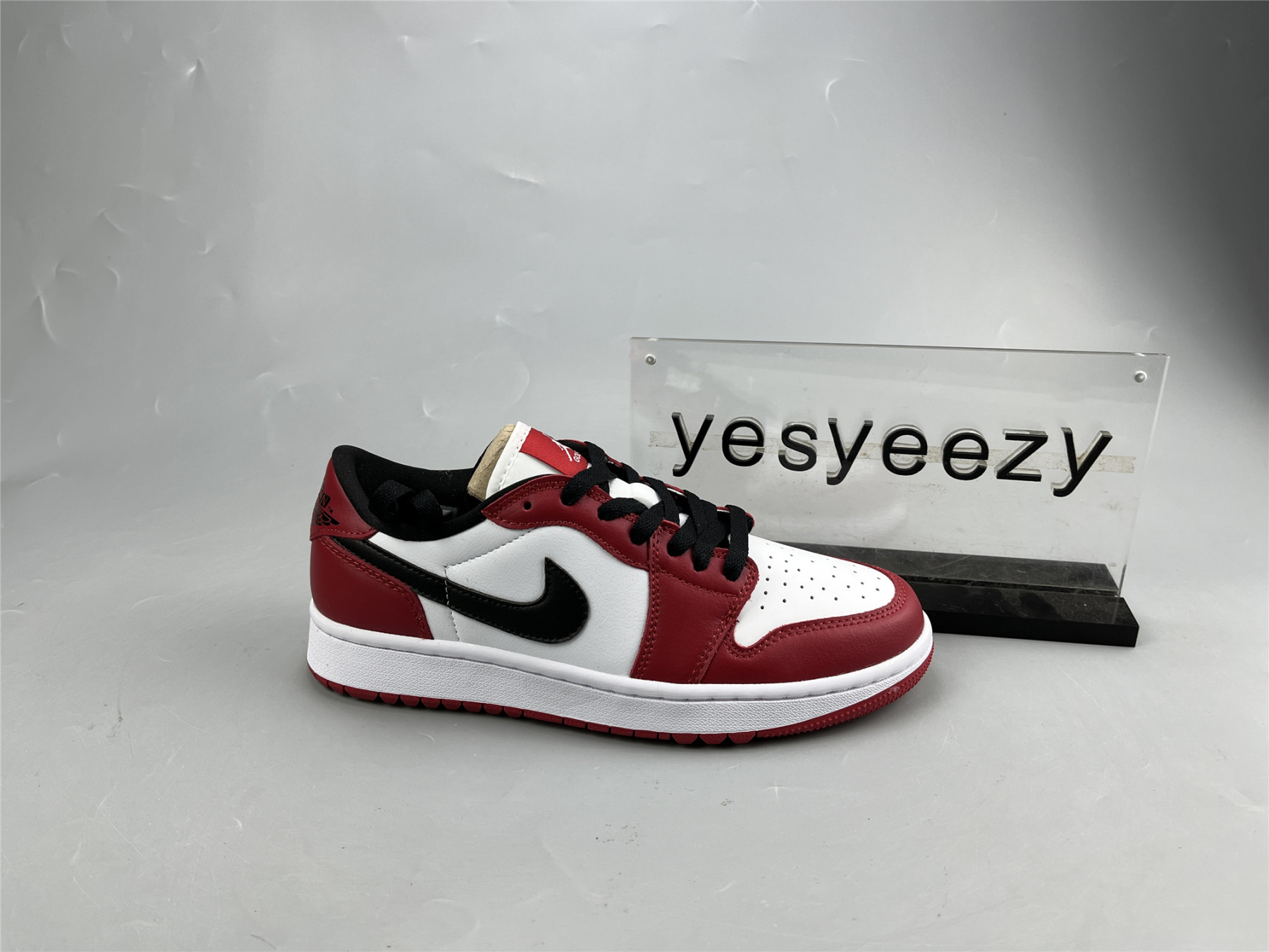 UA AIR JORDAN 1 LOW GOLF 