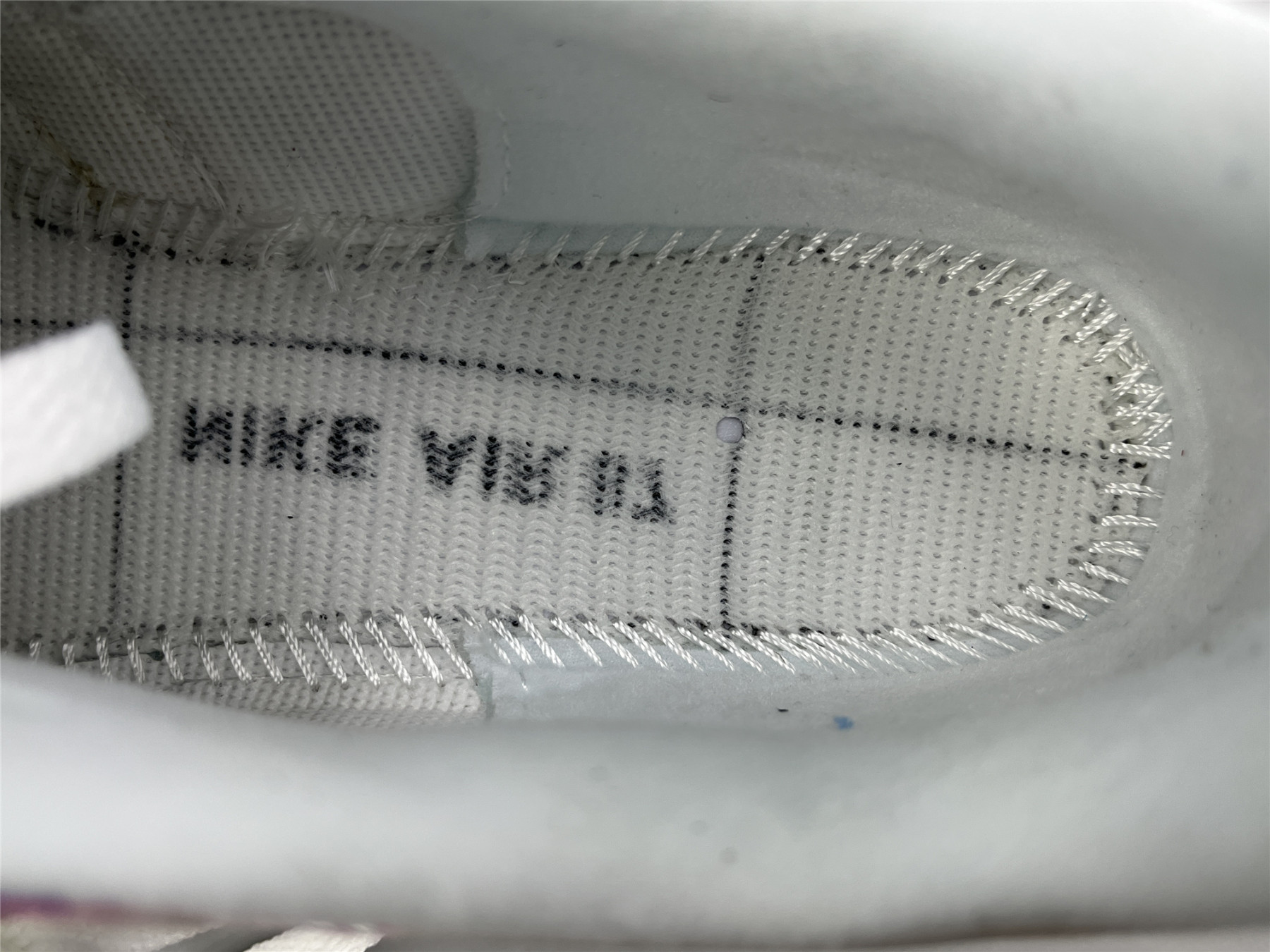 UA NIKE AIR MAX 1 AMD