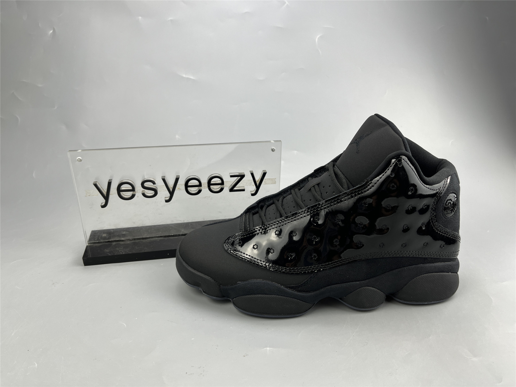 UA AIR JORDAN 13 RETRO 