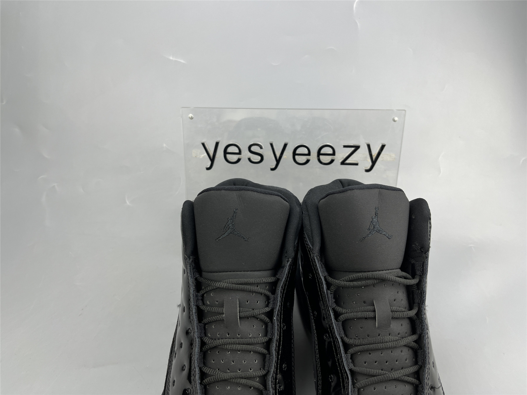 UA AIR JORDAN 13 RETRO 