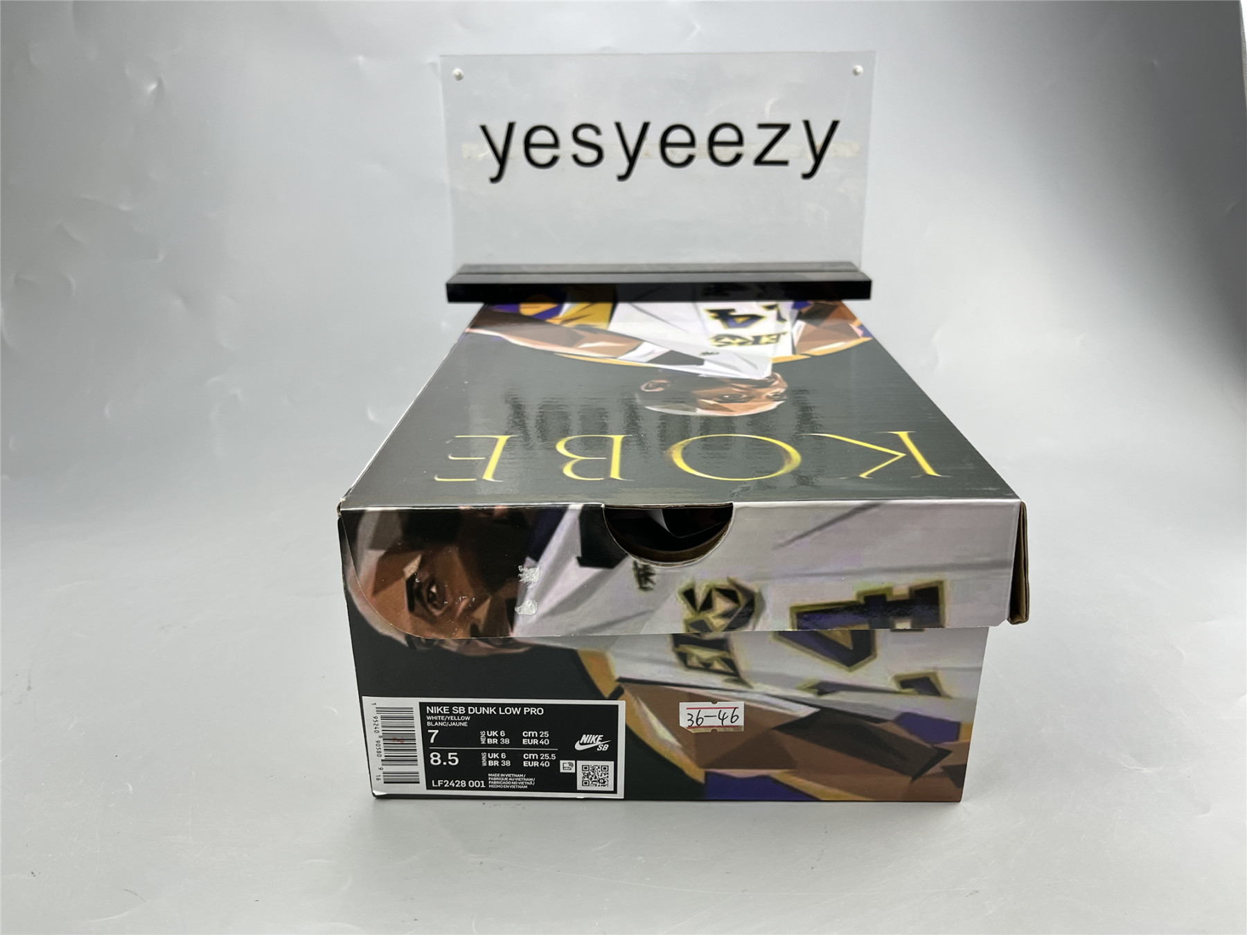 UA NIKE DUNK LOW KOBE WHITE YELLOW GREEN