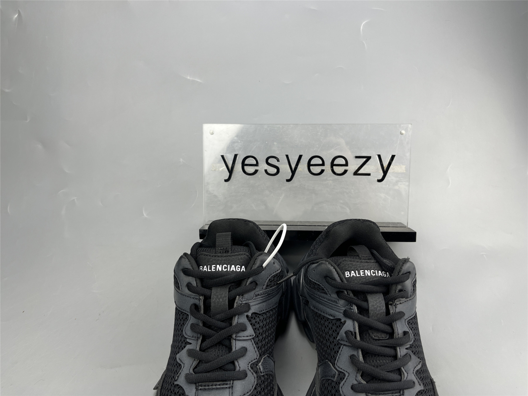 UA TRACK 3 SNEAKER BLACK WHITE
