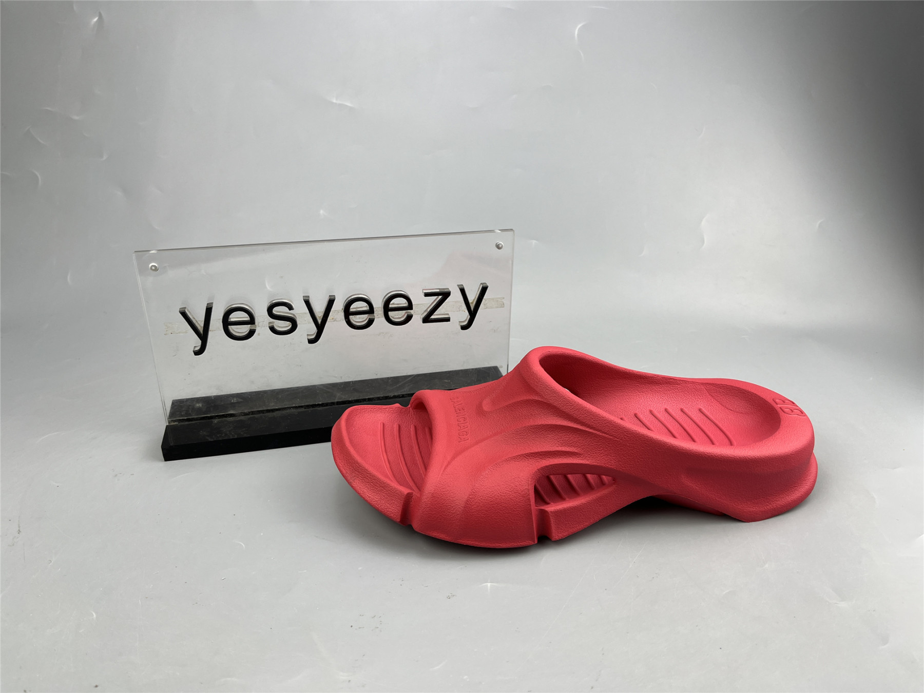 UA MOLD SLIDE RED
