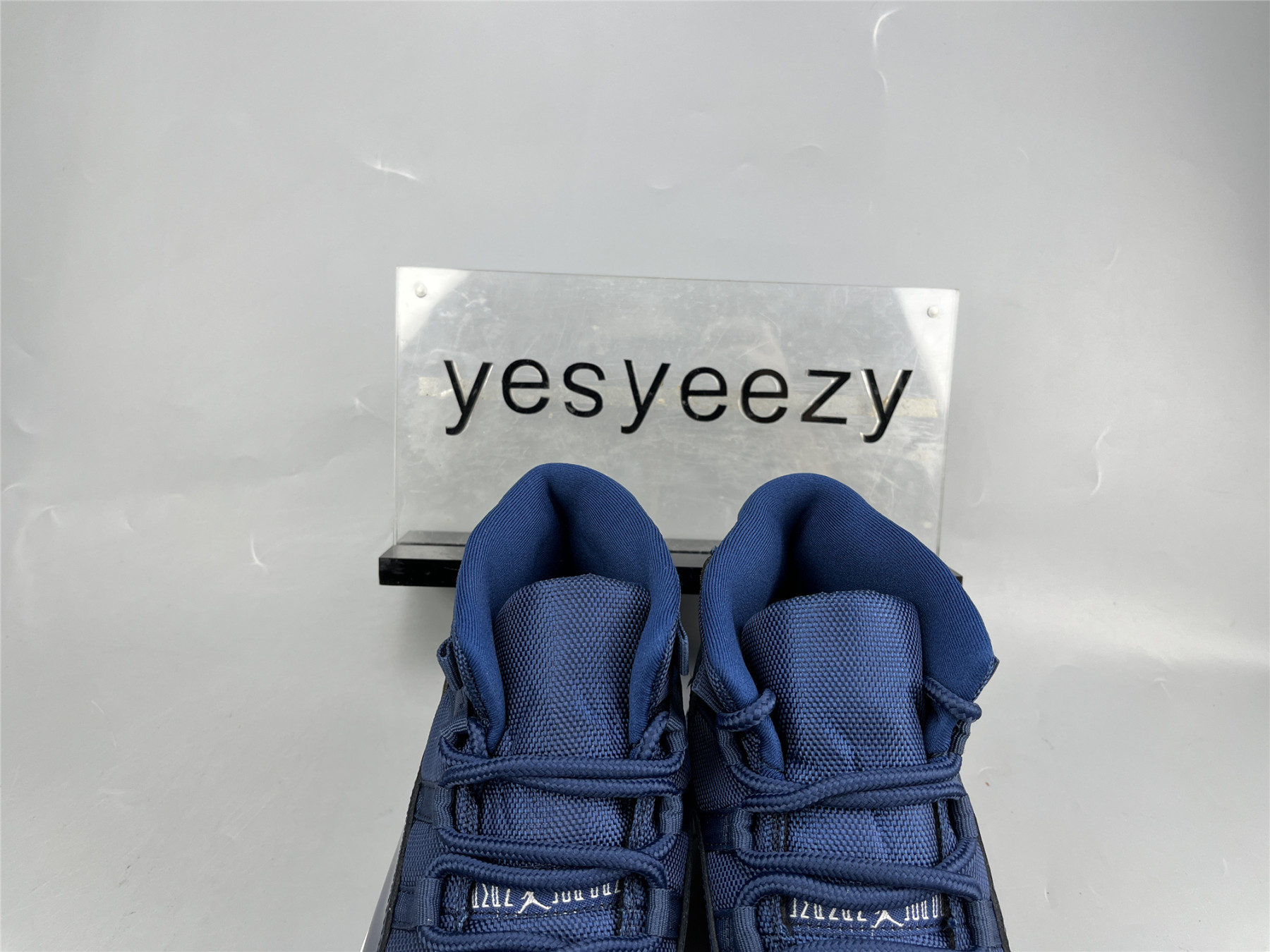 UA AIR JORDAN 11 RETRO BLUE