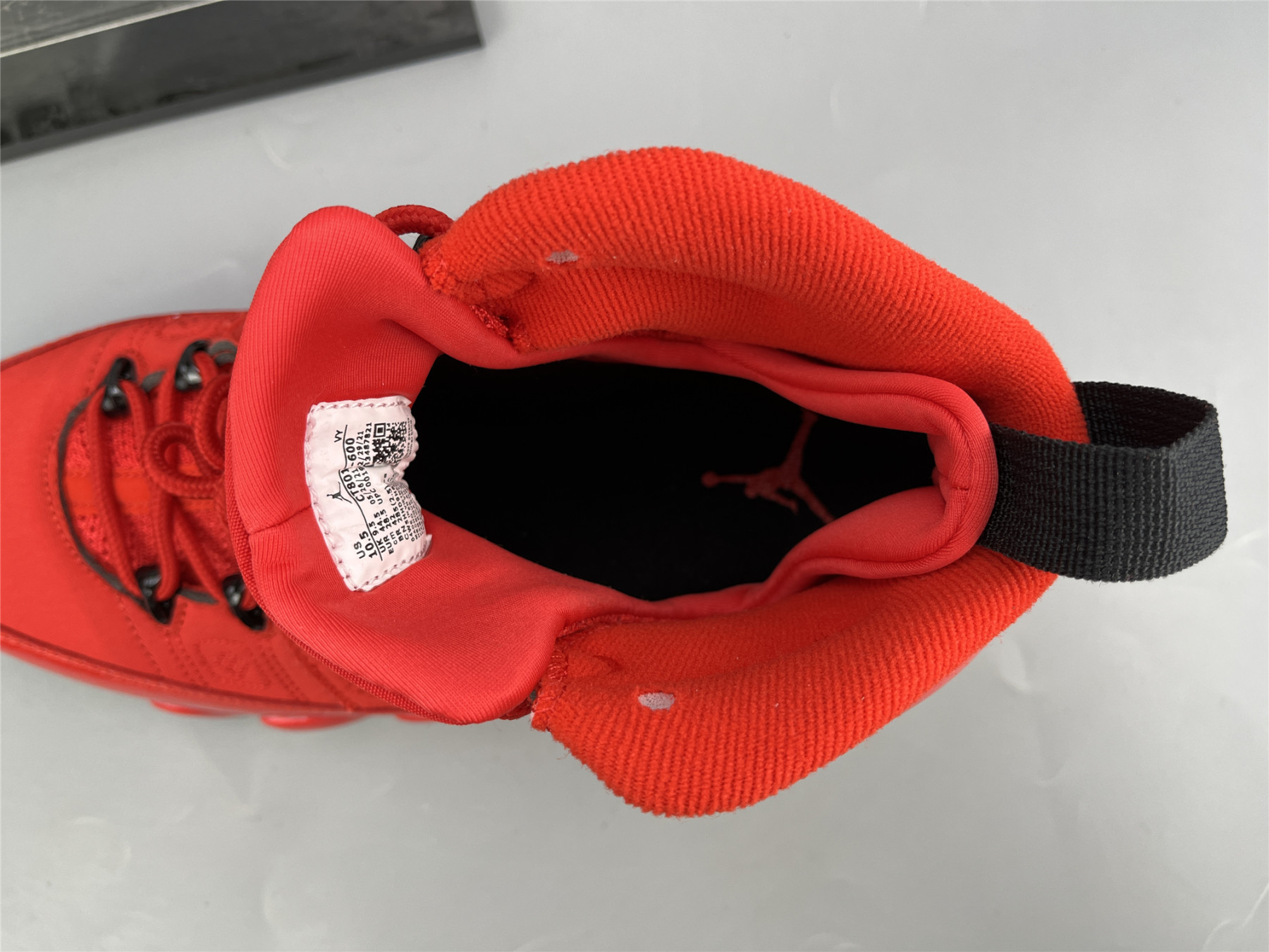 UA AIR JORDAN 9 RETRO 