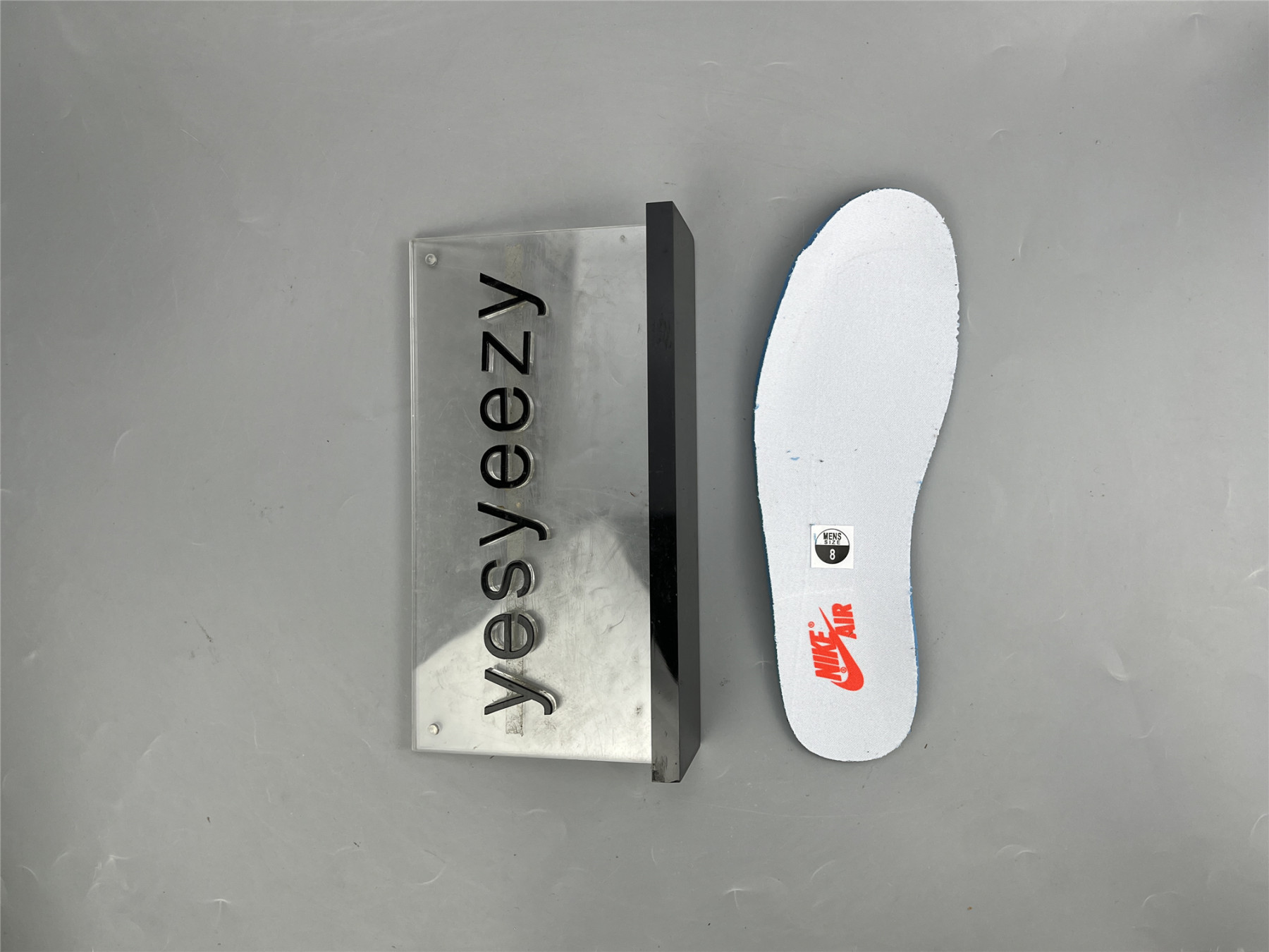 UA AIR JORDAN 1 RETRO LOW OG 