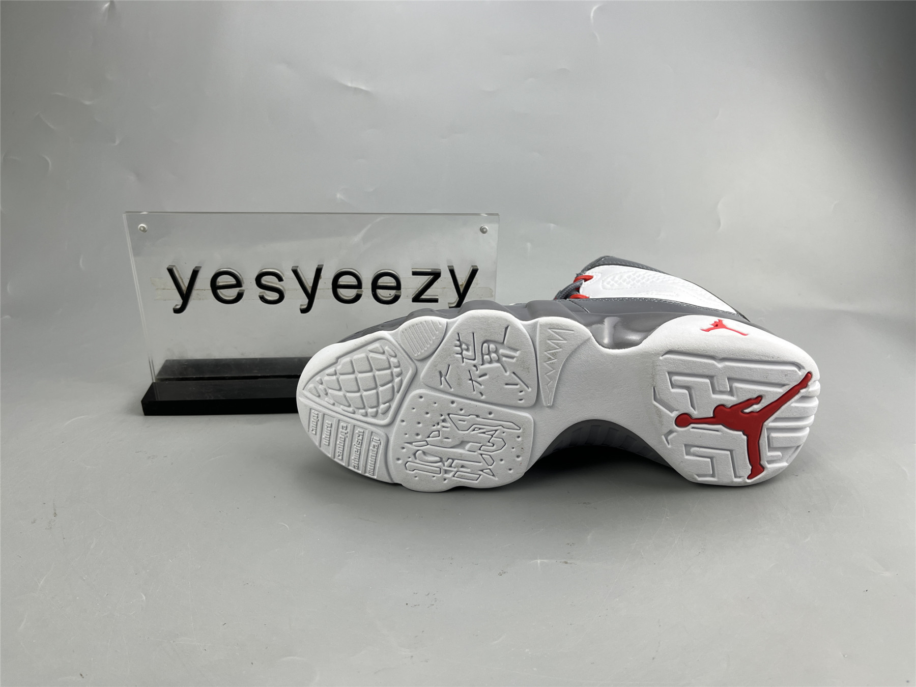 UA AIR JORDAN 9 RETRO 