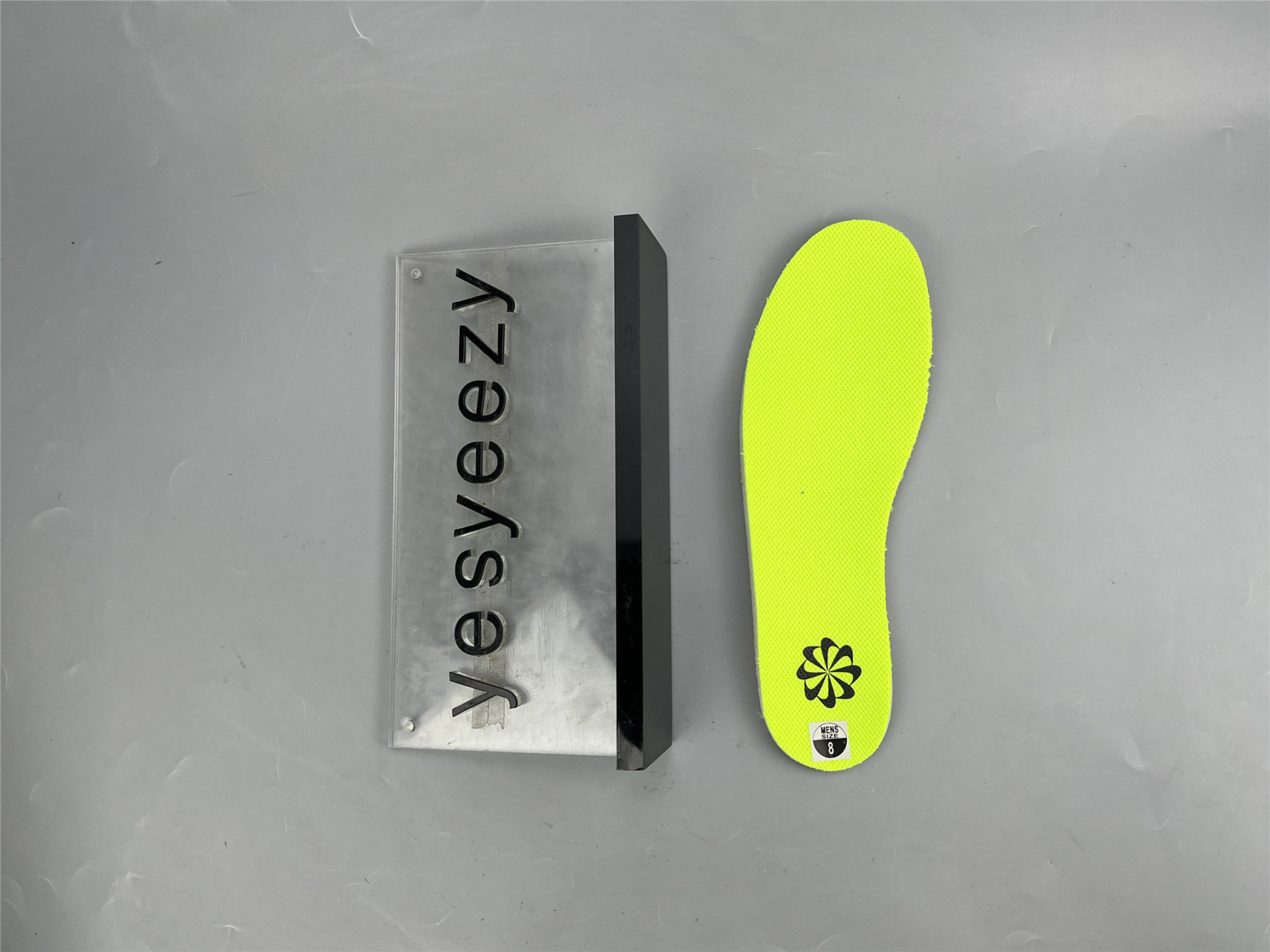 UA NIKE WMNS DUNK LOW NEXT NATURE 