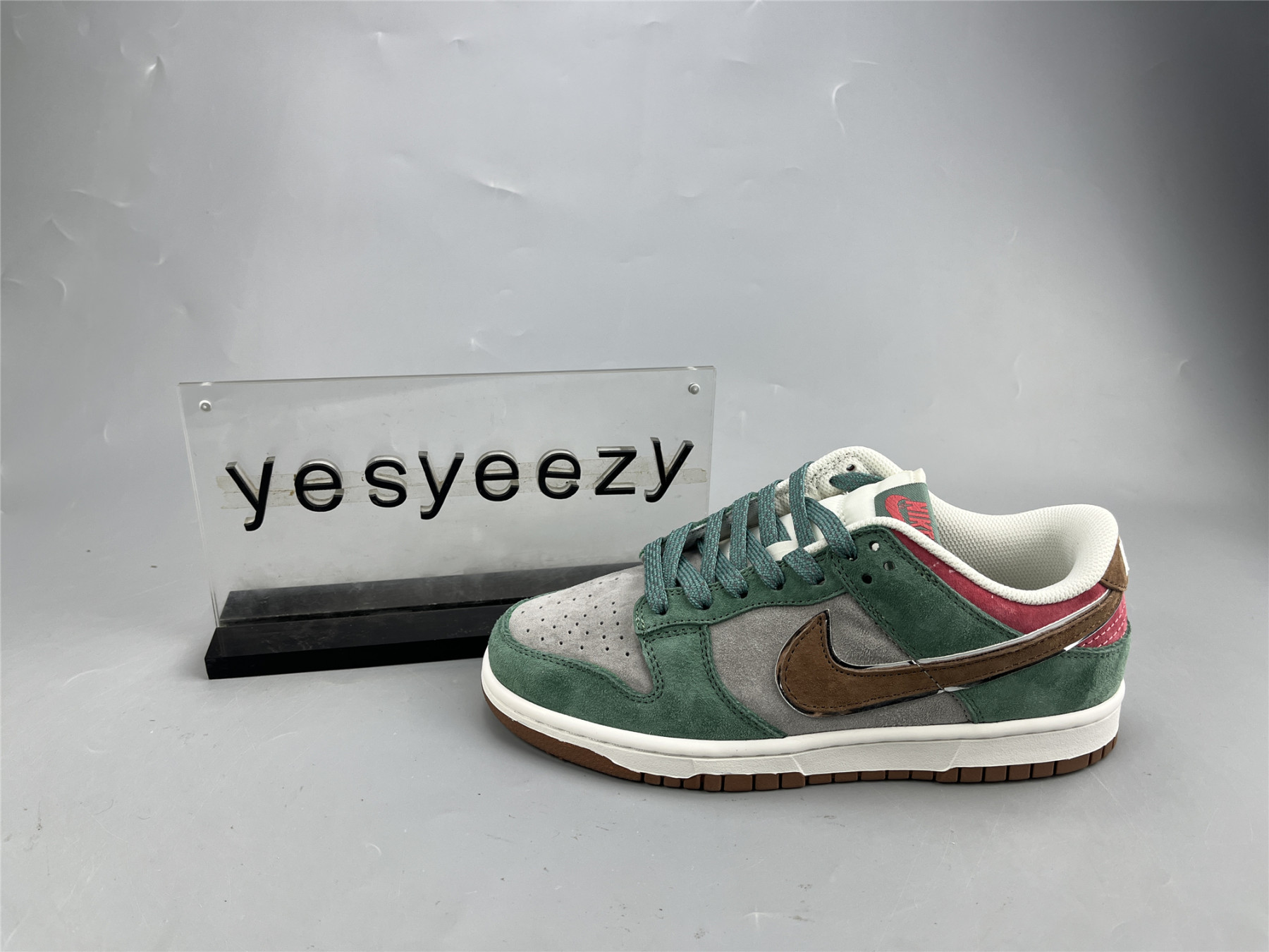 UA NIKE DUNK LOW GREY BLUE