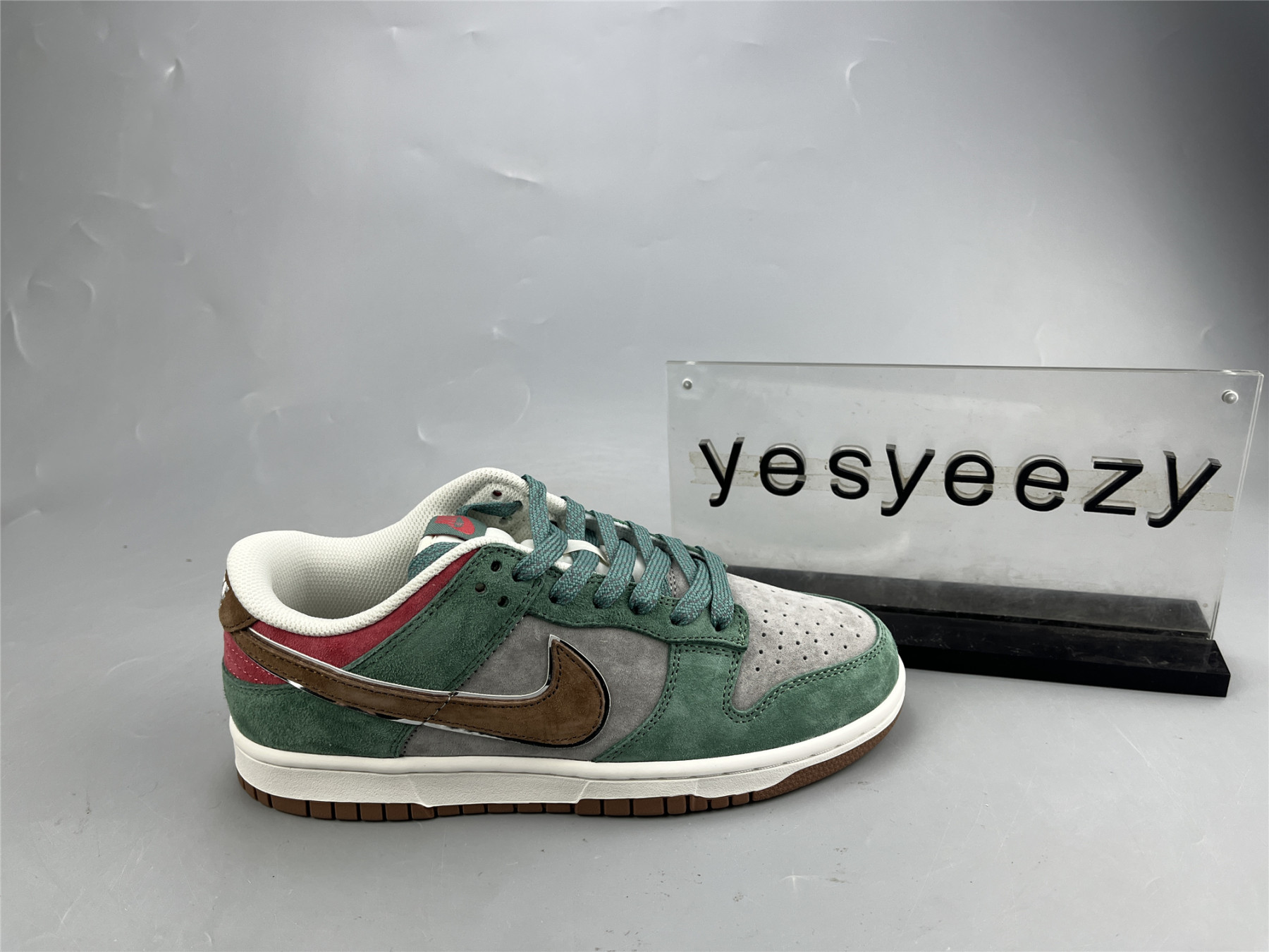 UA NIKE DUNK LOW GREY BLUE