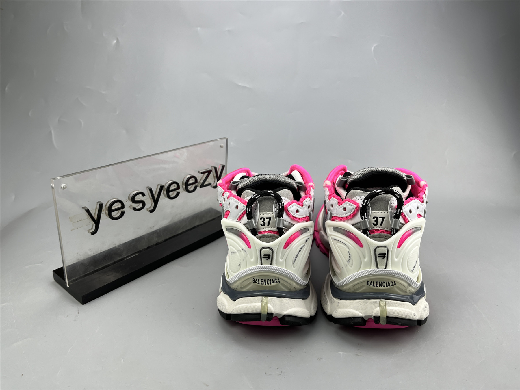 UA RUNNER PINK GREY BLK