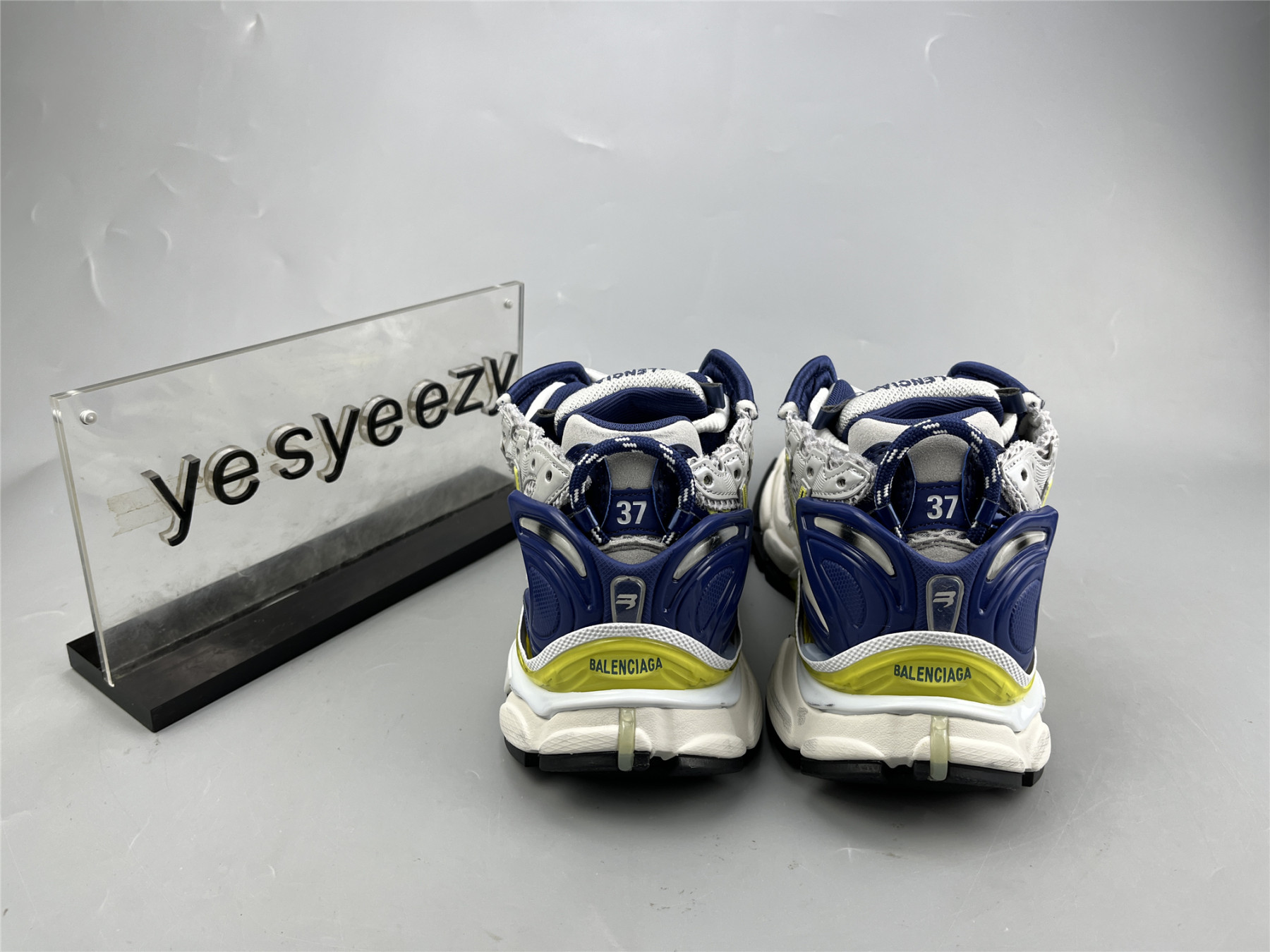 UA RUNNER BLK GREY YELLOW