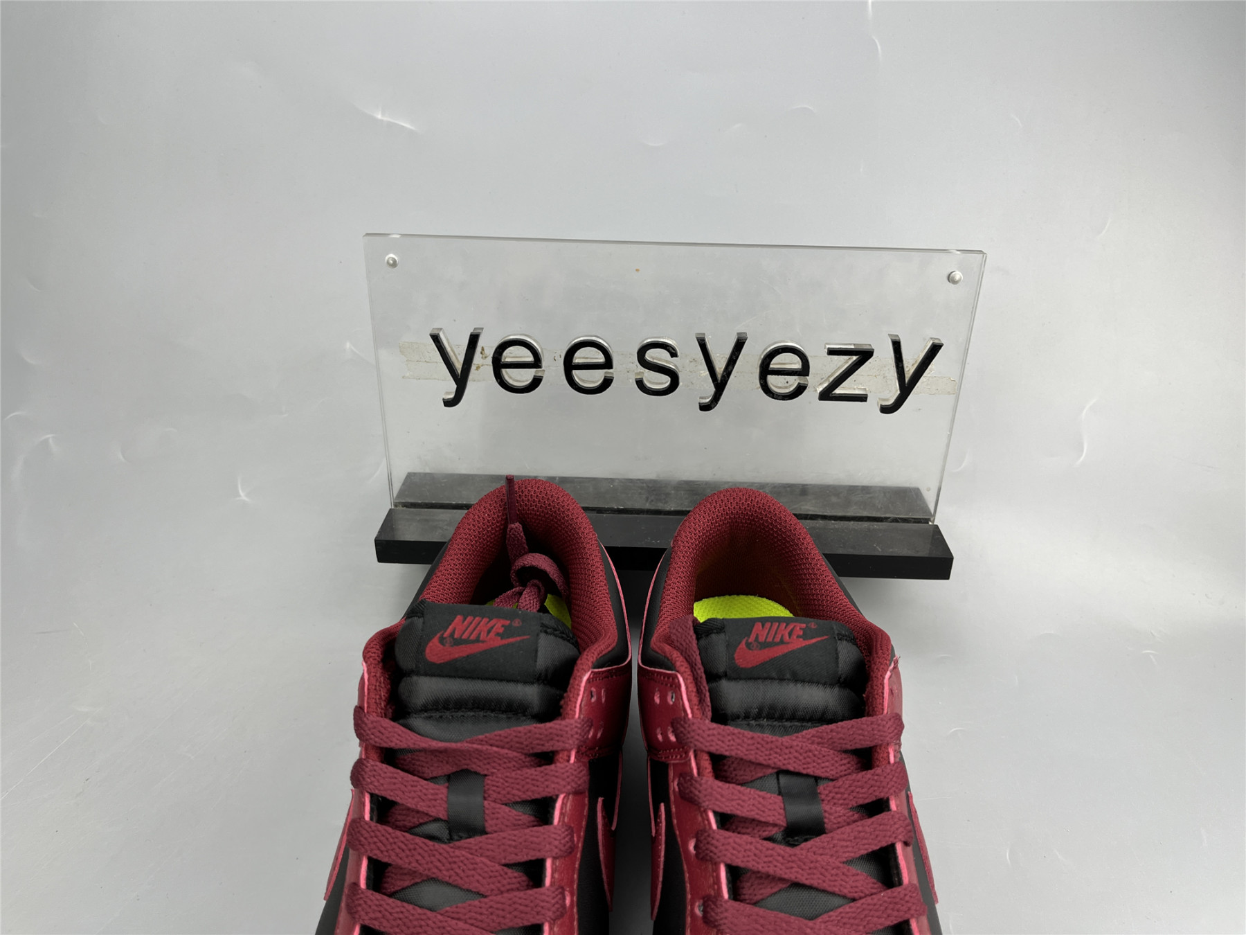 UA NIKE WMNS DUNK LOW NEXT NATURE 