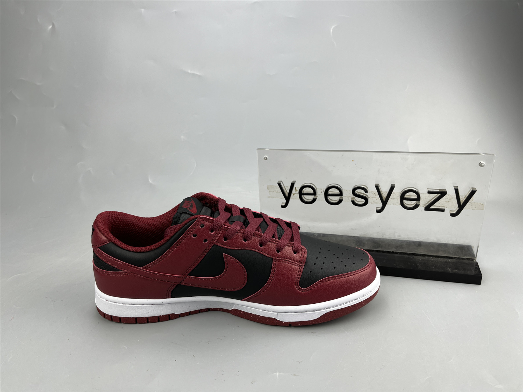 UA NIKE WMNS DUNK LOW NEXT NATURE 