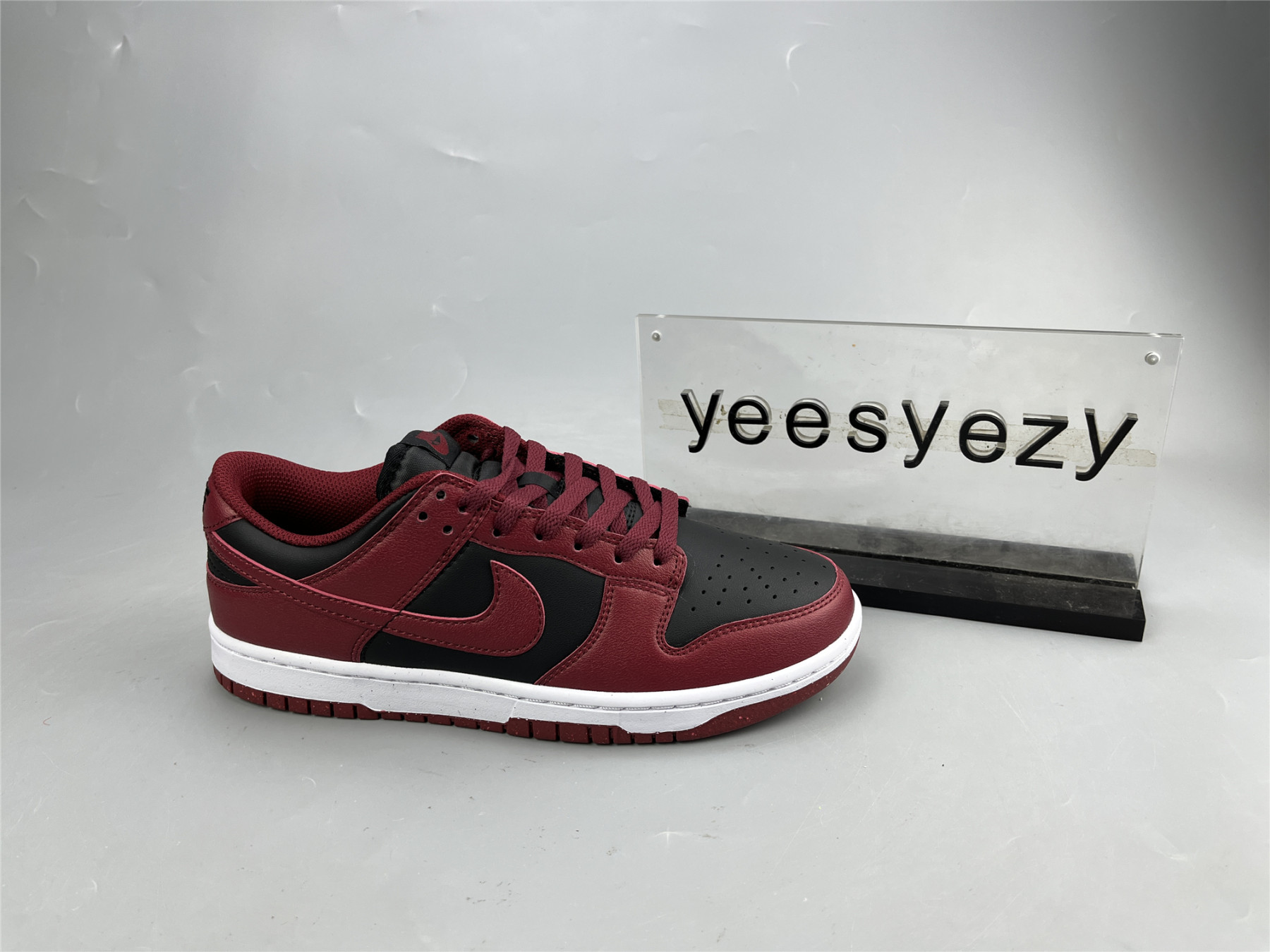 UA NIKE WMNS DUNK LOW NEXT NATURE 