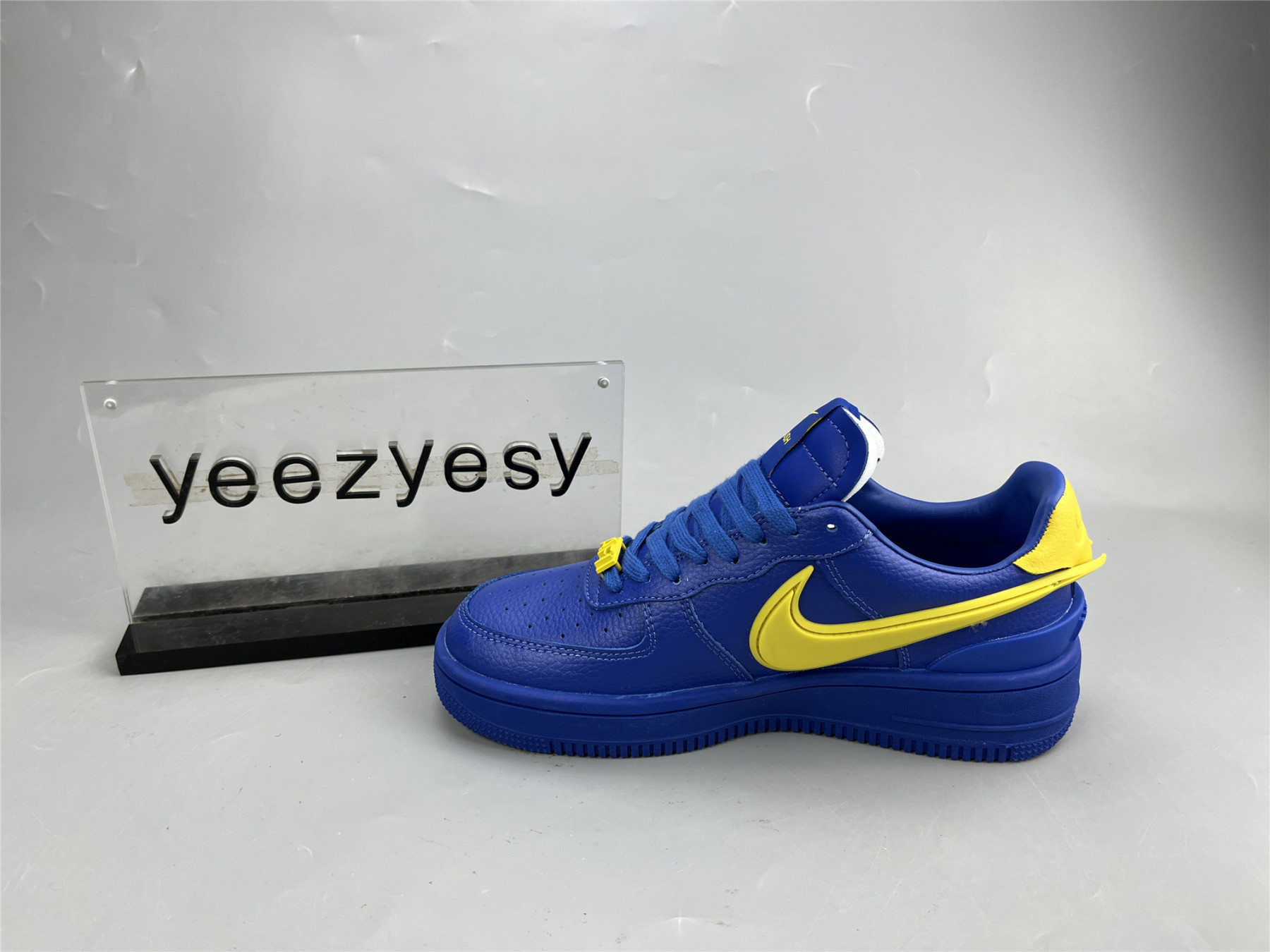 UA NIKE AMBUSH X AIR FORCE 1 LOW 