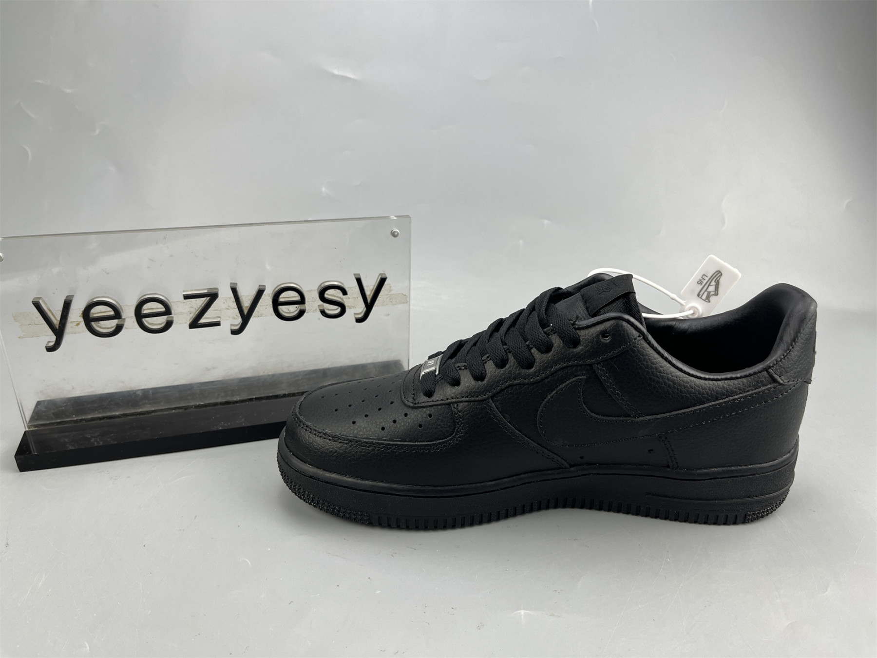 UA NIKE CACTUS PLANT FLEA MARKET X AIR FORCE 1 LOW PREMIUM 