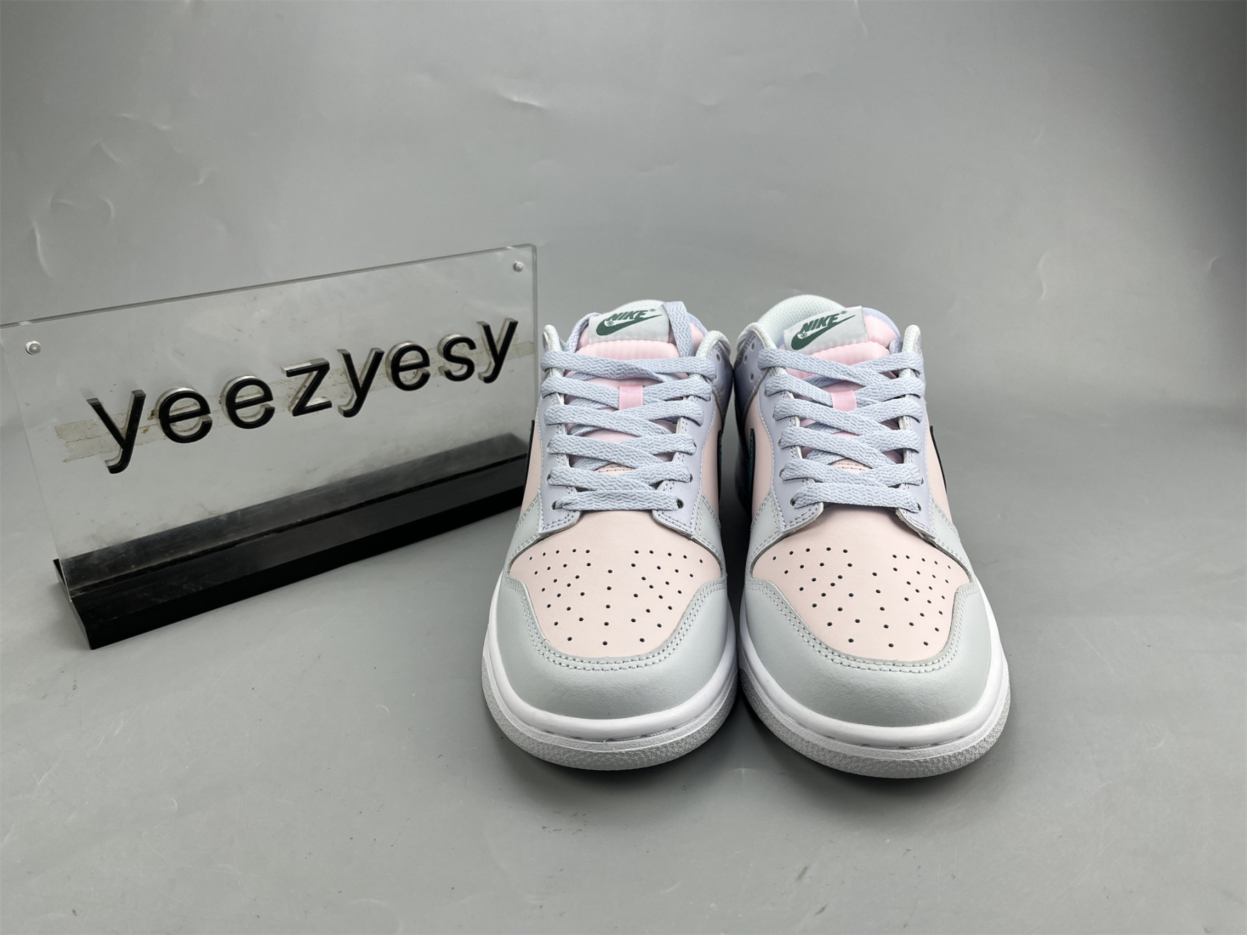 UA NIKE DUNK LOW GS MINERAL TERAL