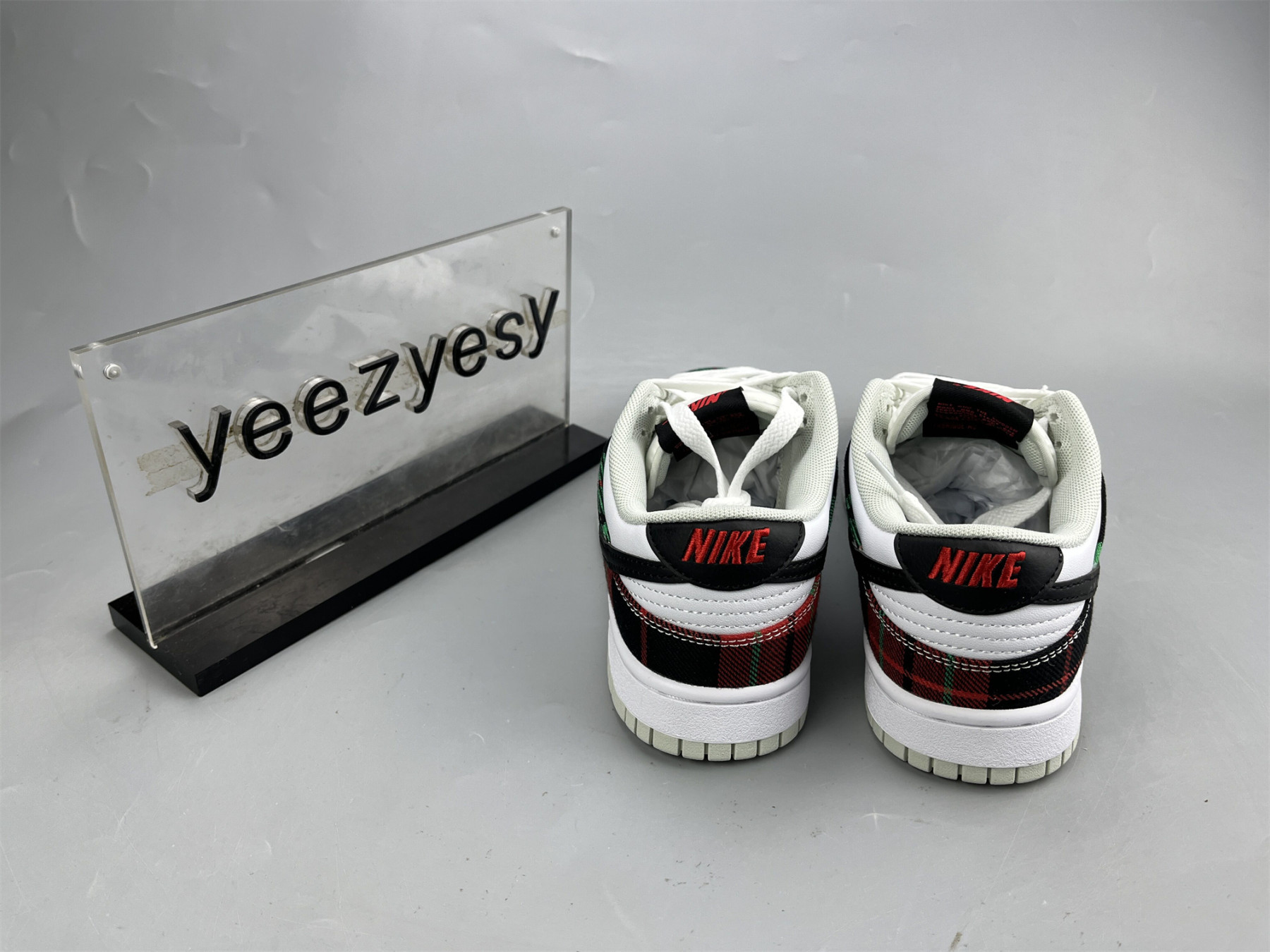 UA NIKE DUNK LOW PREMIUM 