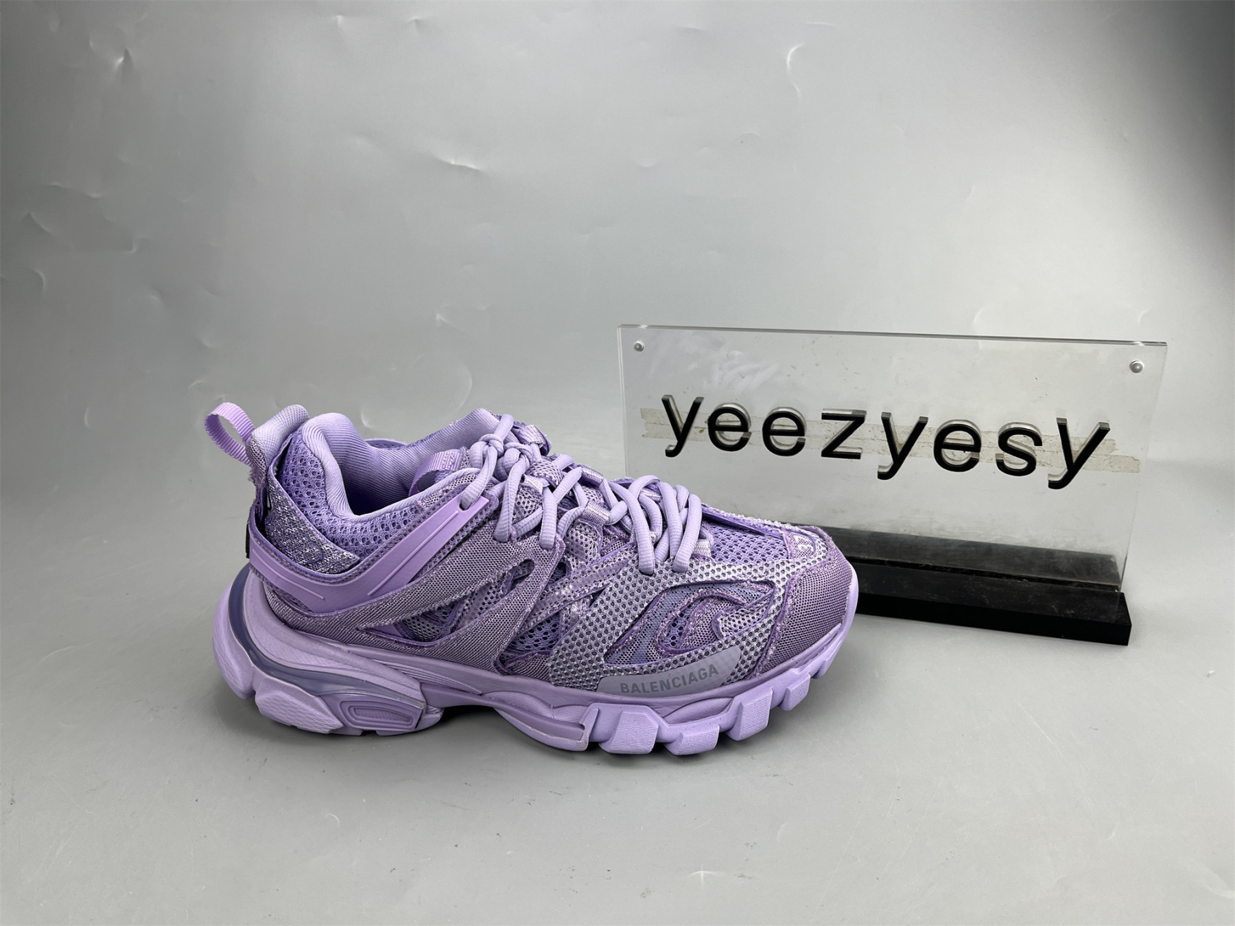 UA TRACK LILAC BLACK