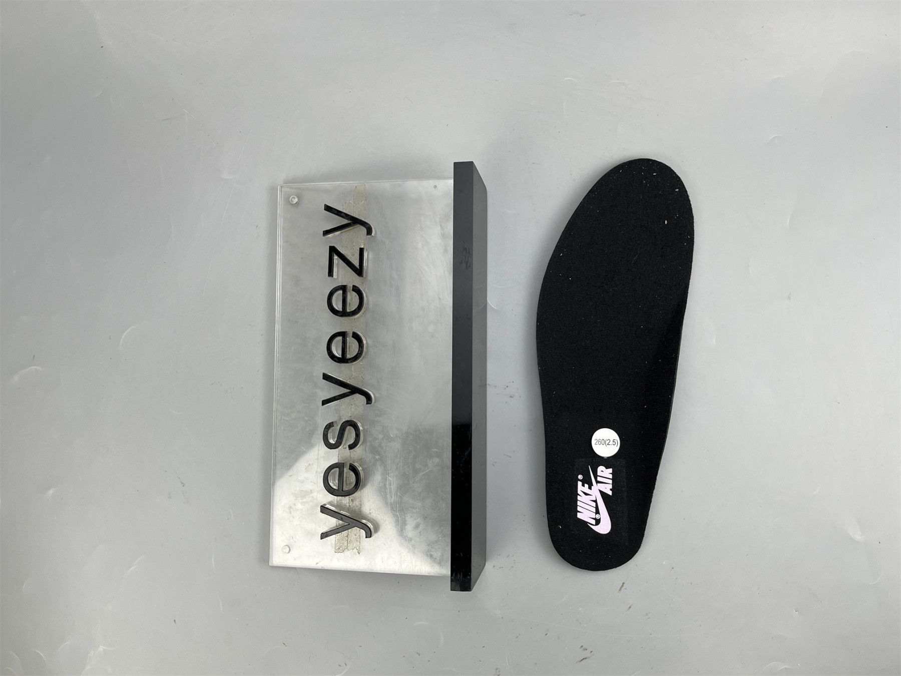 UA AIR JORDAN 1 RETRO HIGH OG 