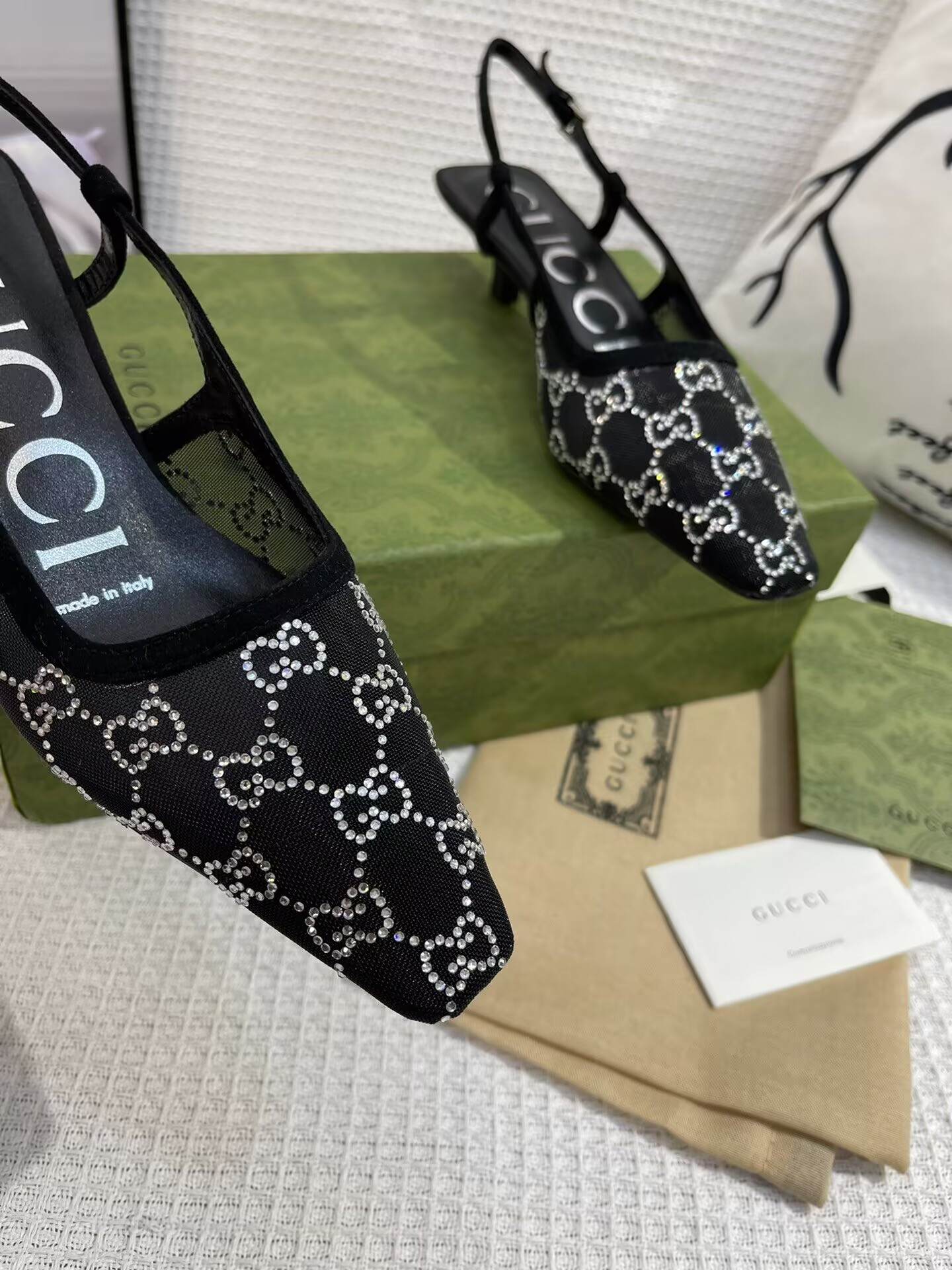 UA Gvc*1 GG Slingback