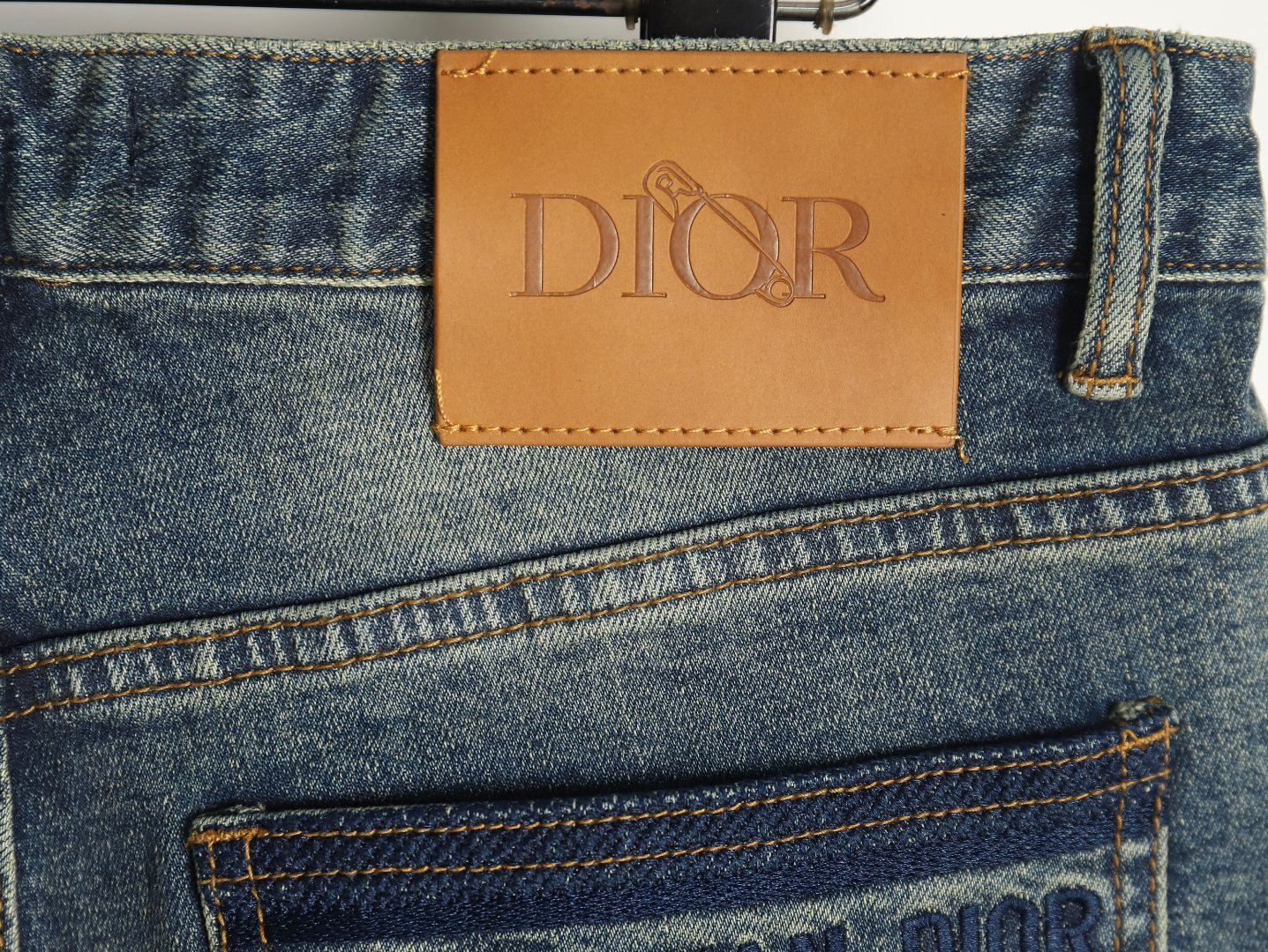D10r Jeans