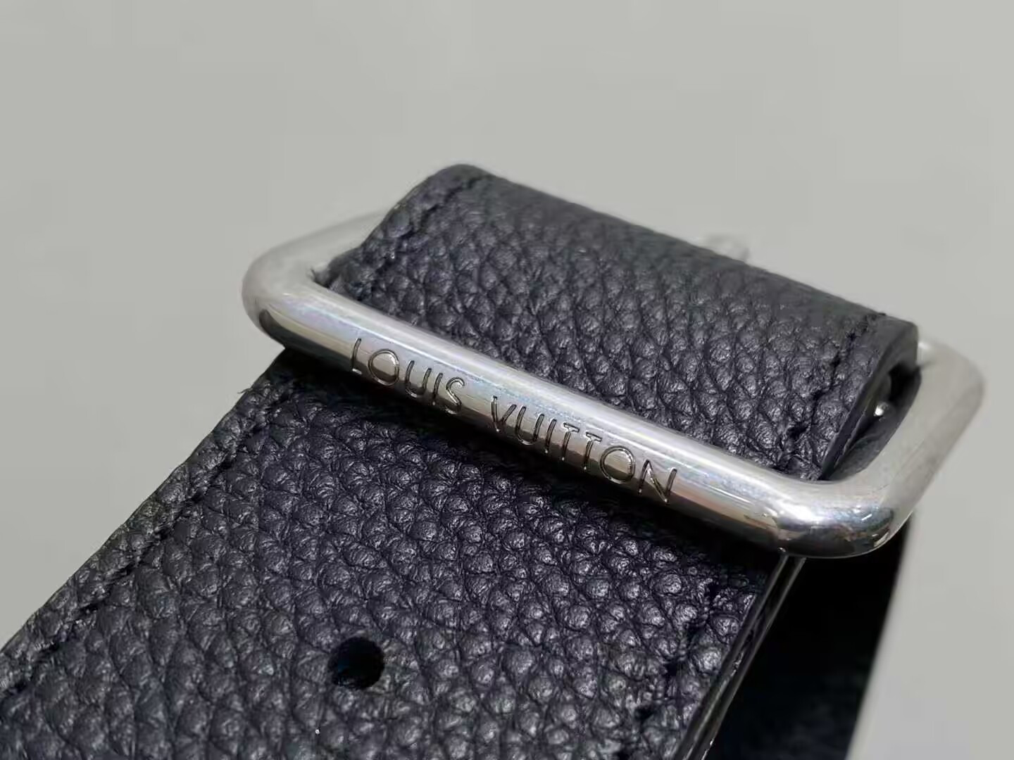 LV Verso Hobo M27022 33 x 15.5 x 30cm