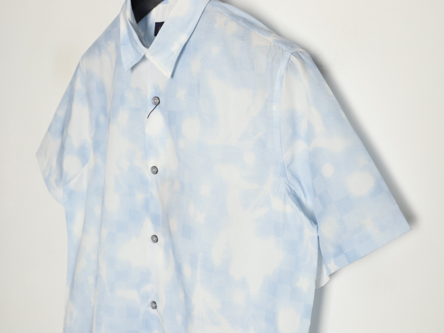 Louis Vuitton Short-sleeved Shirts