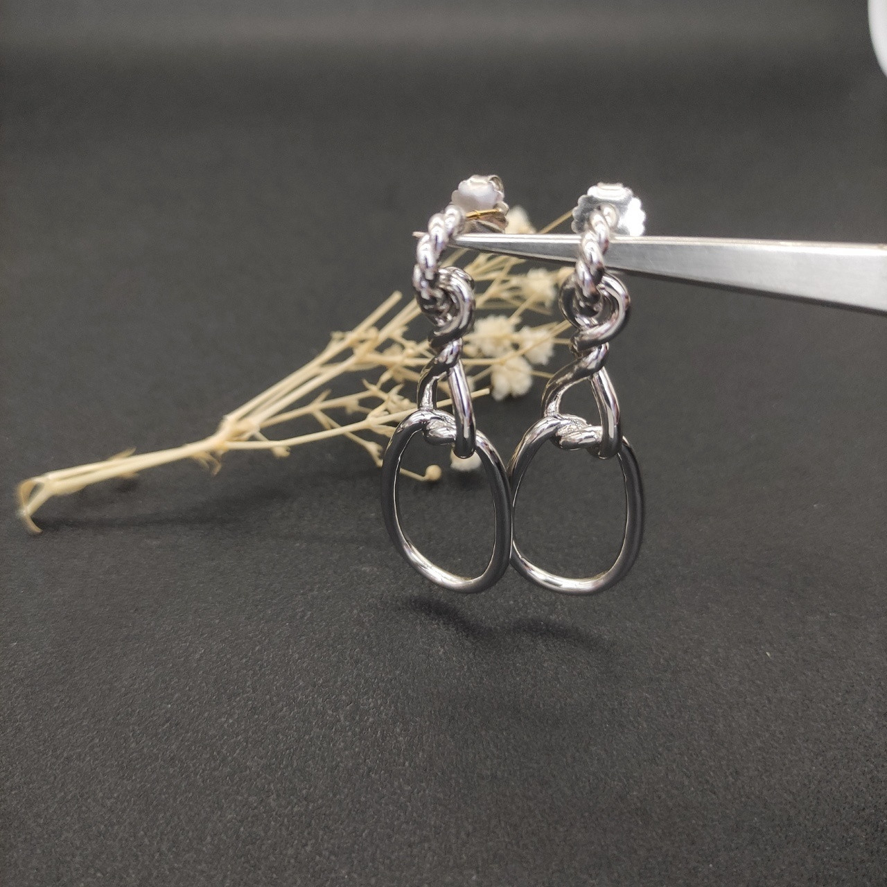 David Yurman Twisted figure 8 Earrings