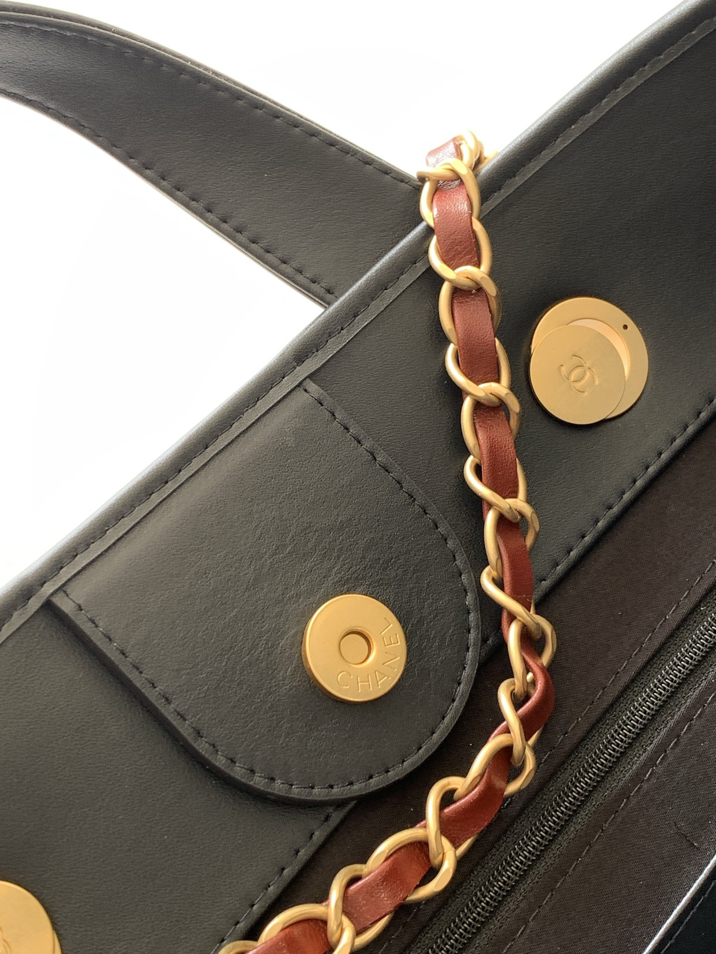 Ch**el Shopping Bag 26x44x13cm