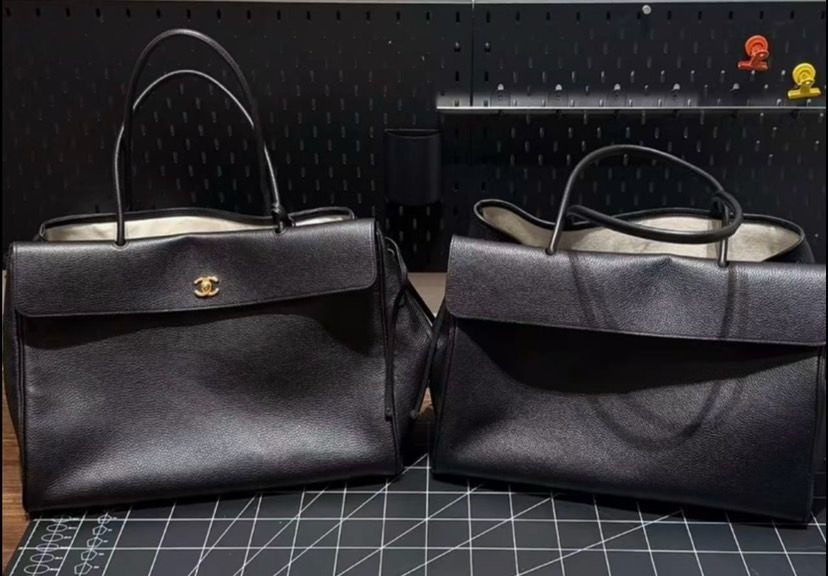 Ch**el large shopping bag grained calfskin & gold-tone metal as6289 33x43x17.5cm