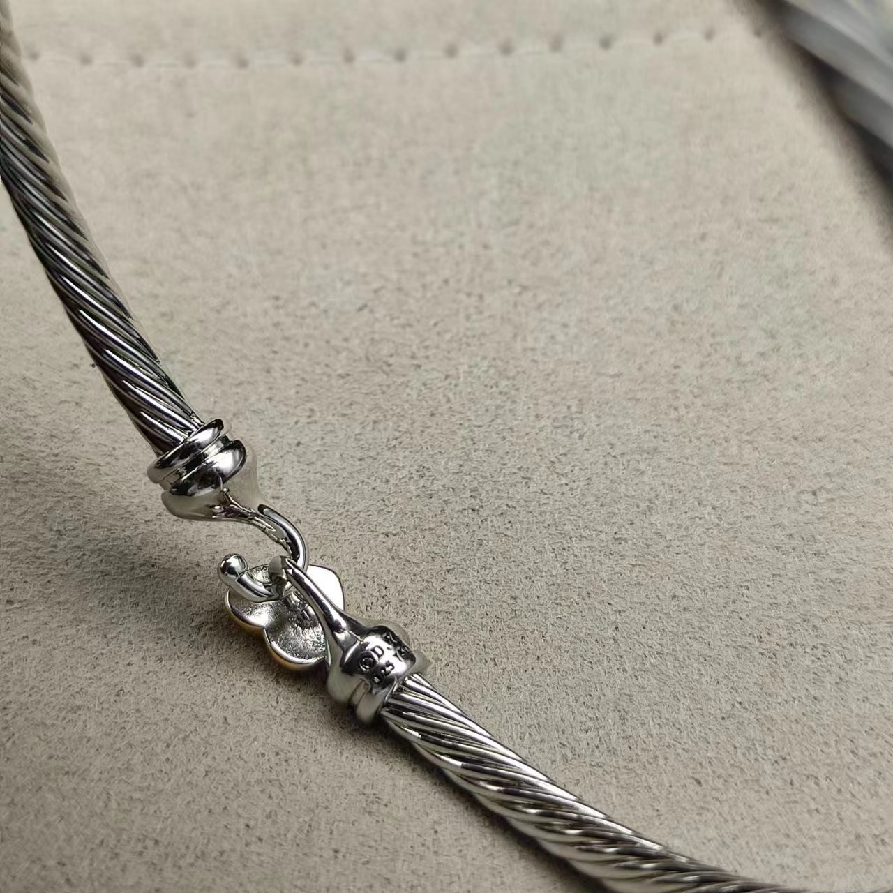David Yurman 3mm Hook Bracelet(wrist circumference 15-18cm)