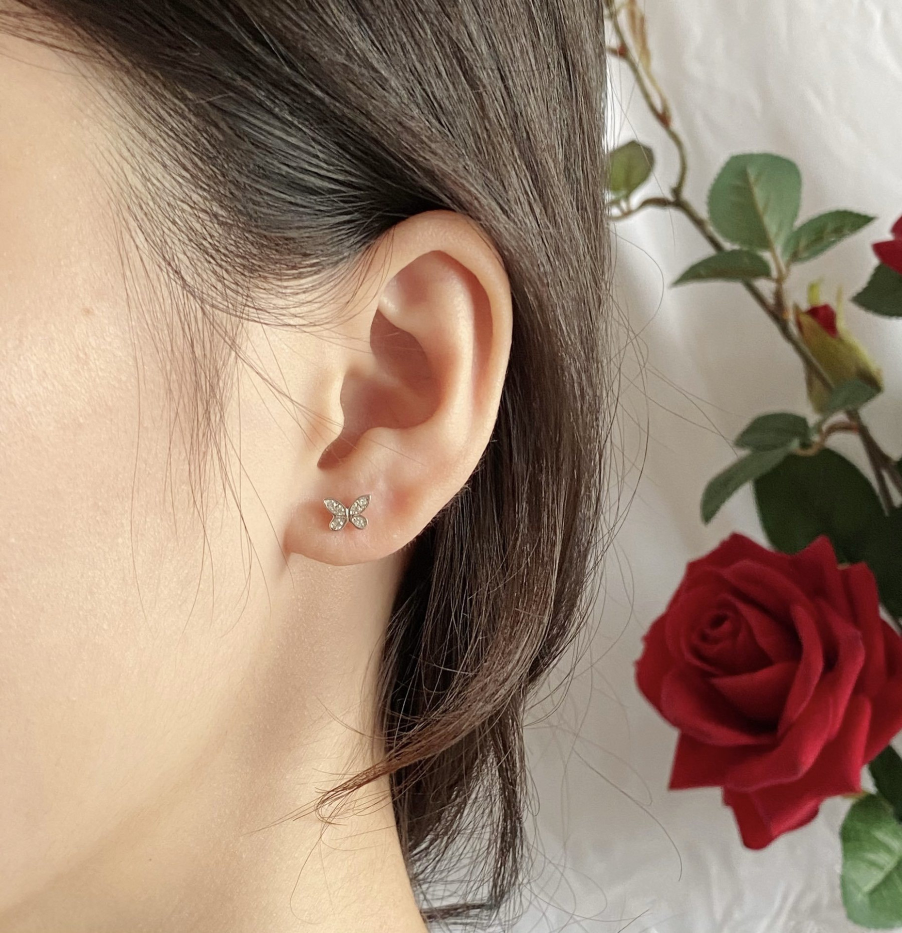 Graff D1am0nd-encrusted Butterfly Stud Earrings Ag925