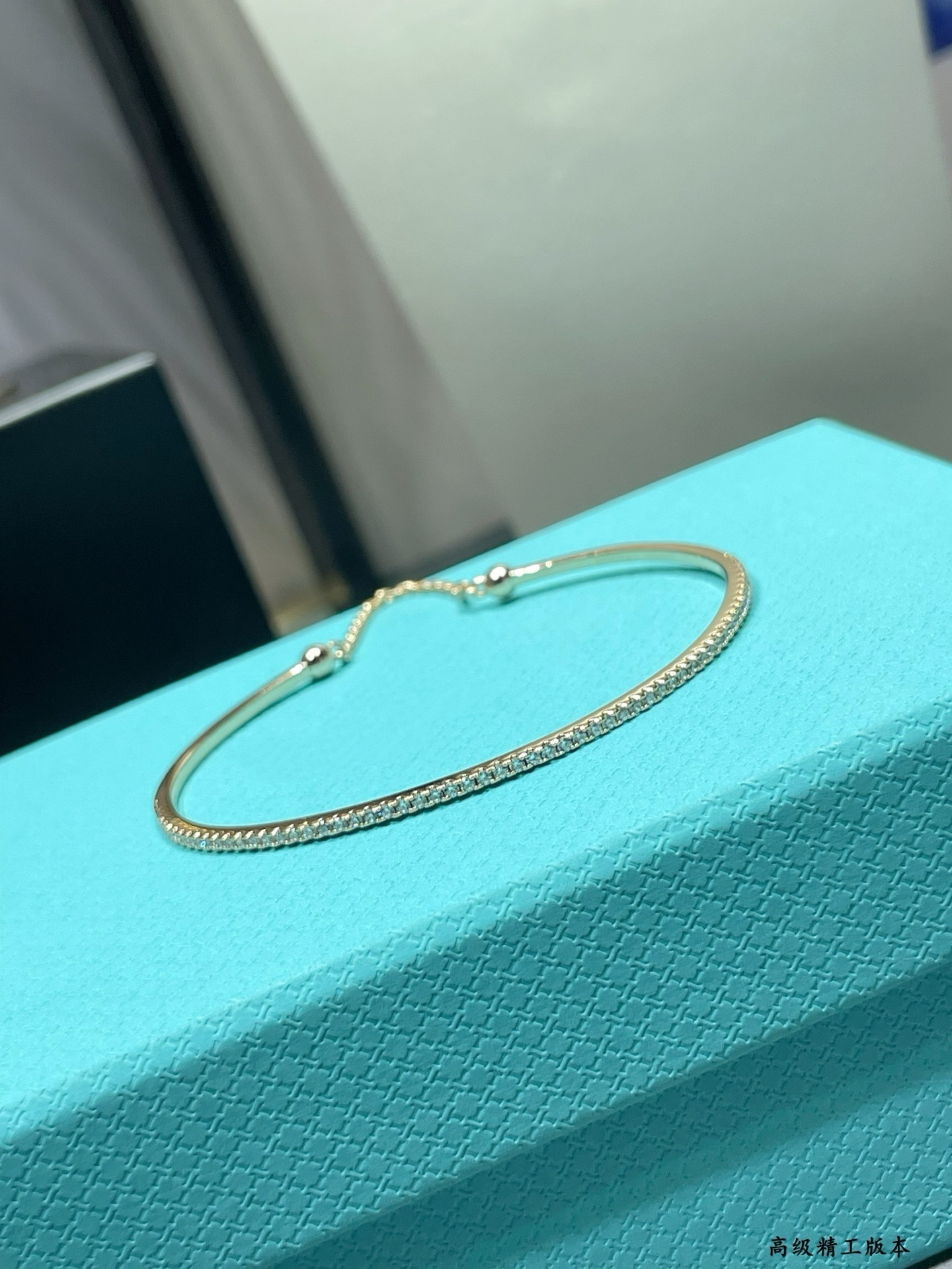 Messika Thin Row of D1am0nds Bracelet with Chain Link