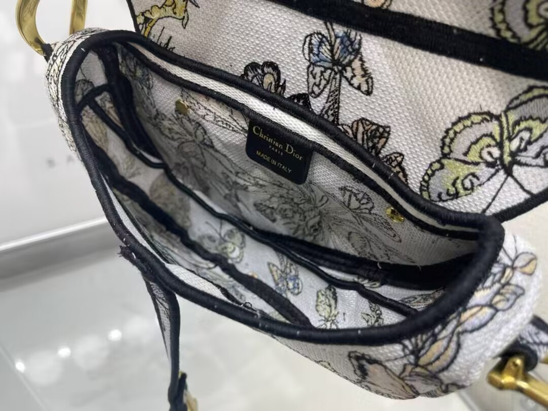 D10r Saddle Bag 25.5 x 20 x 6.5CM