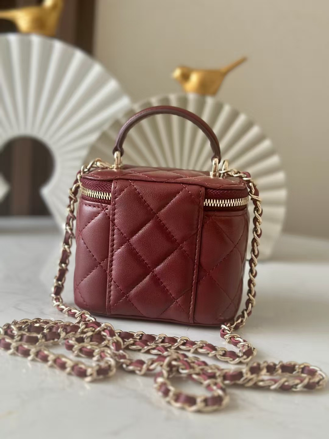 Ch**el Classic Top Handle Vanity Case with Chain 10x7x9cm