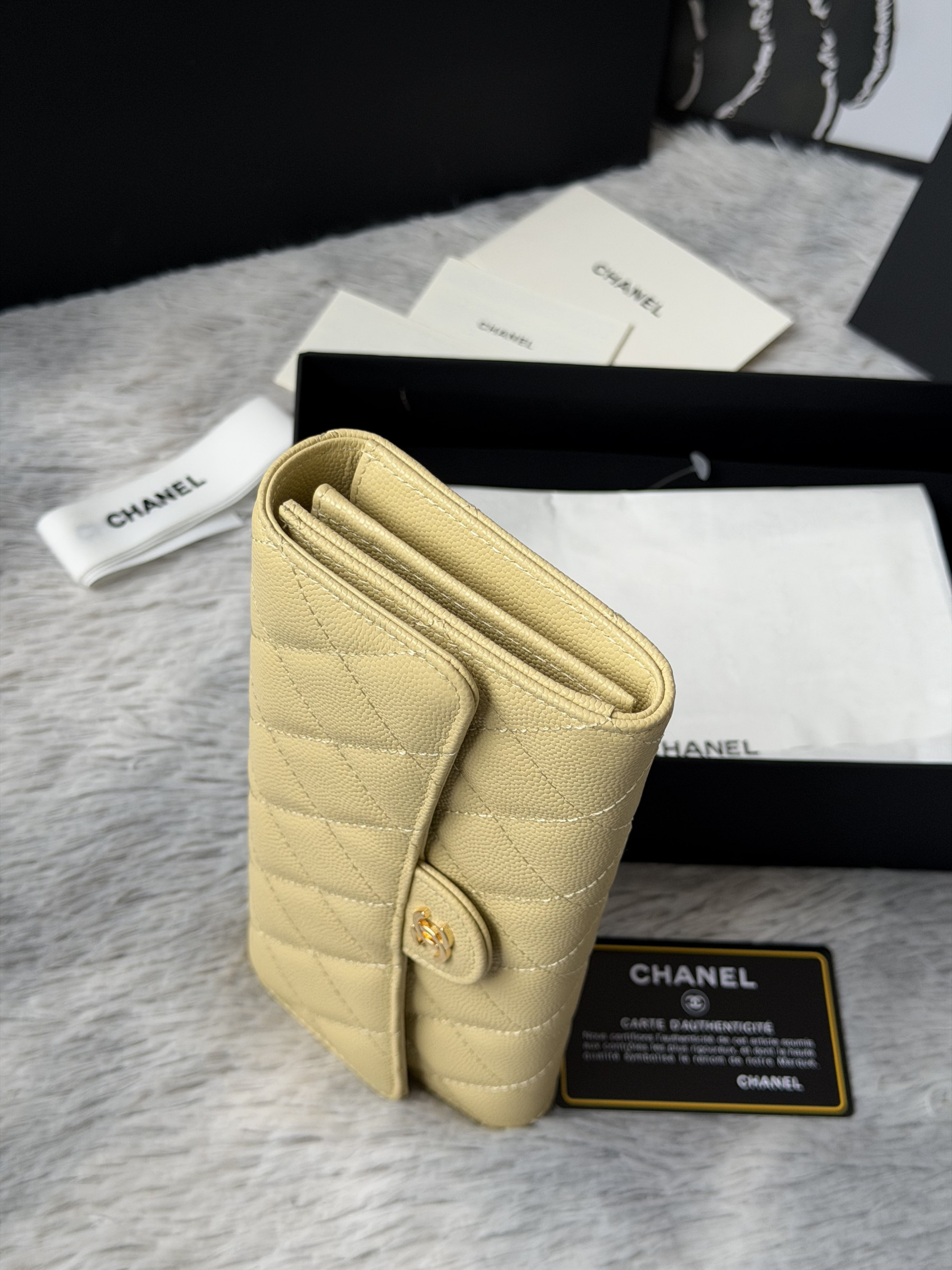 Ch**el wallet 80758 10x19x3cm