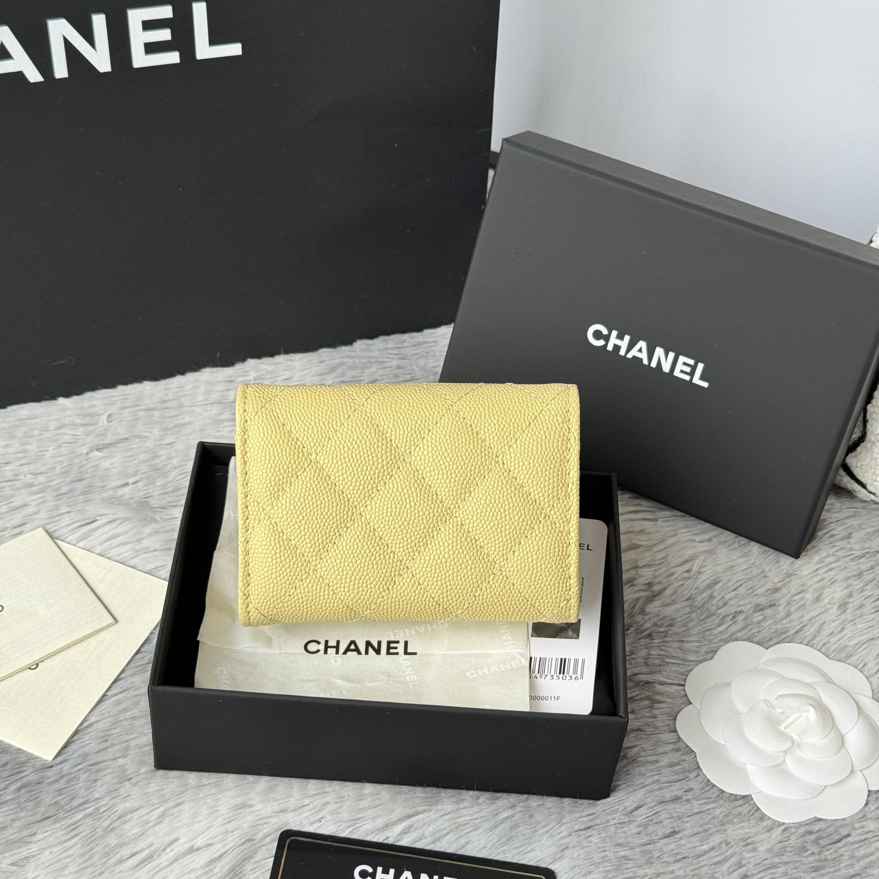 Ch**el card holder 10.5x7.5x3cm