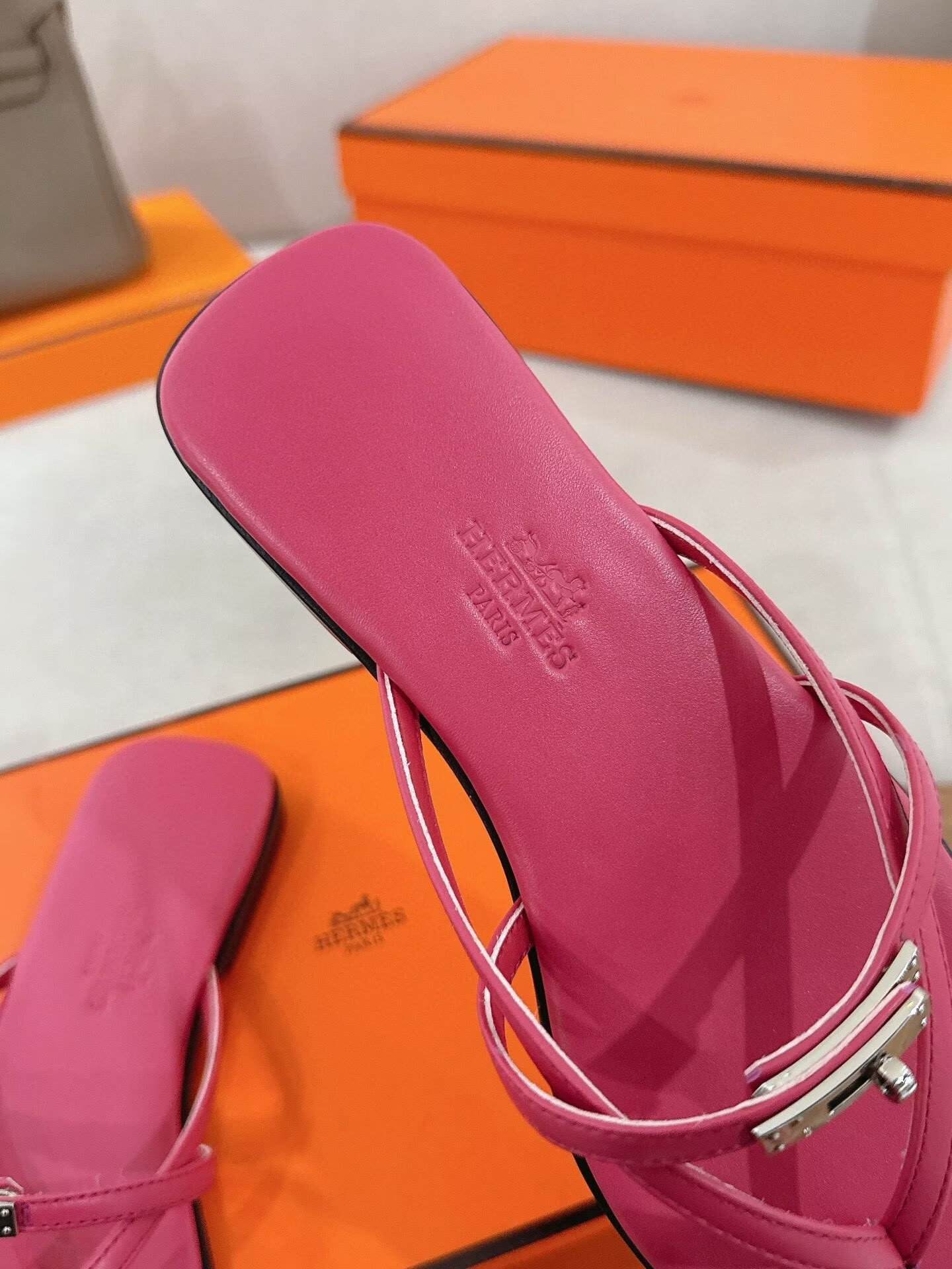 UA Hermès Miss Sandals
