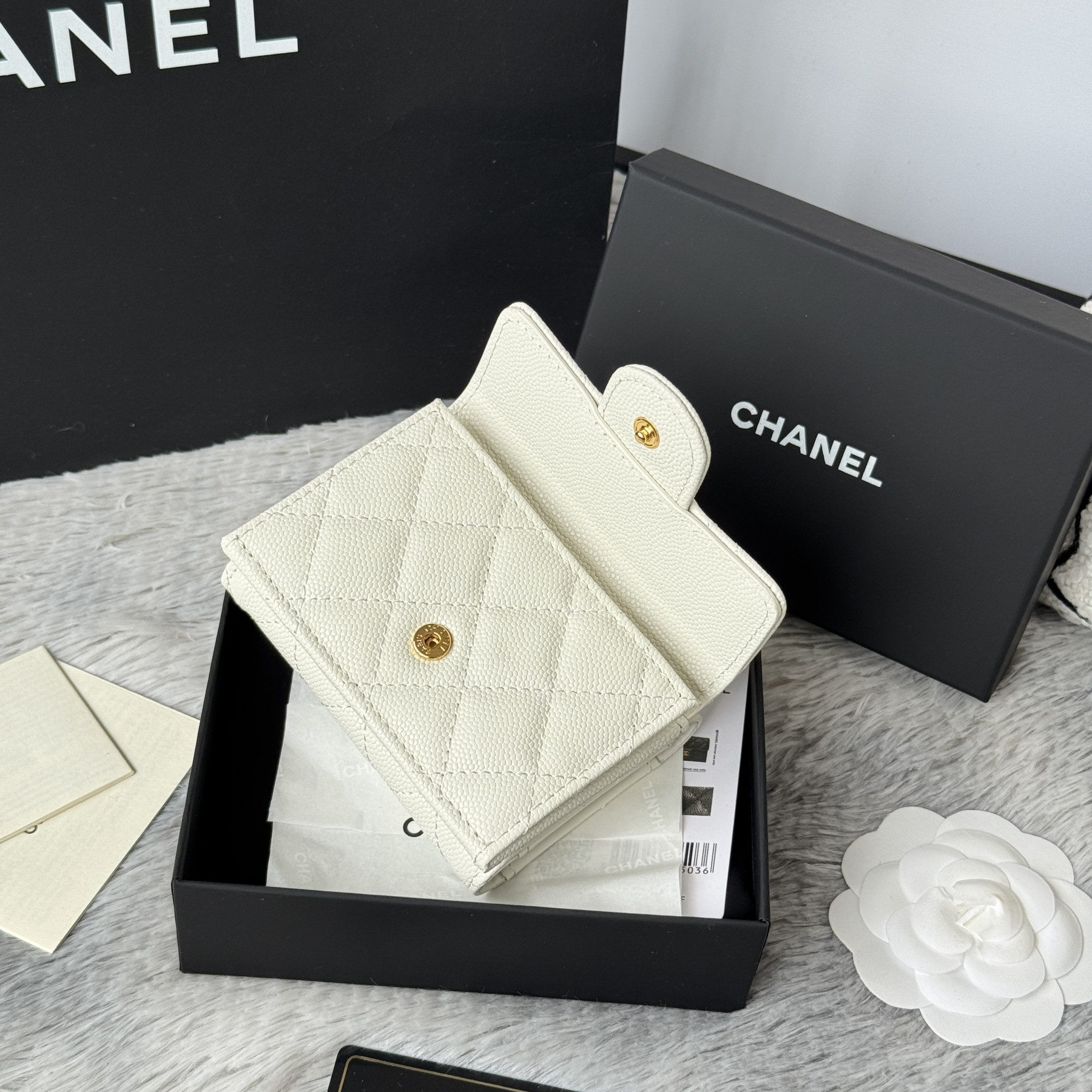 Ch**el card holder 10.5x7.5x3cm
