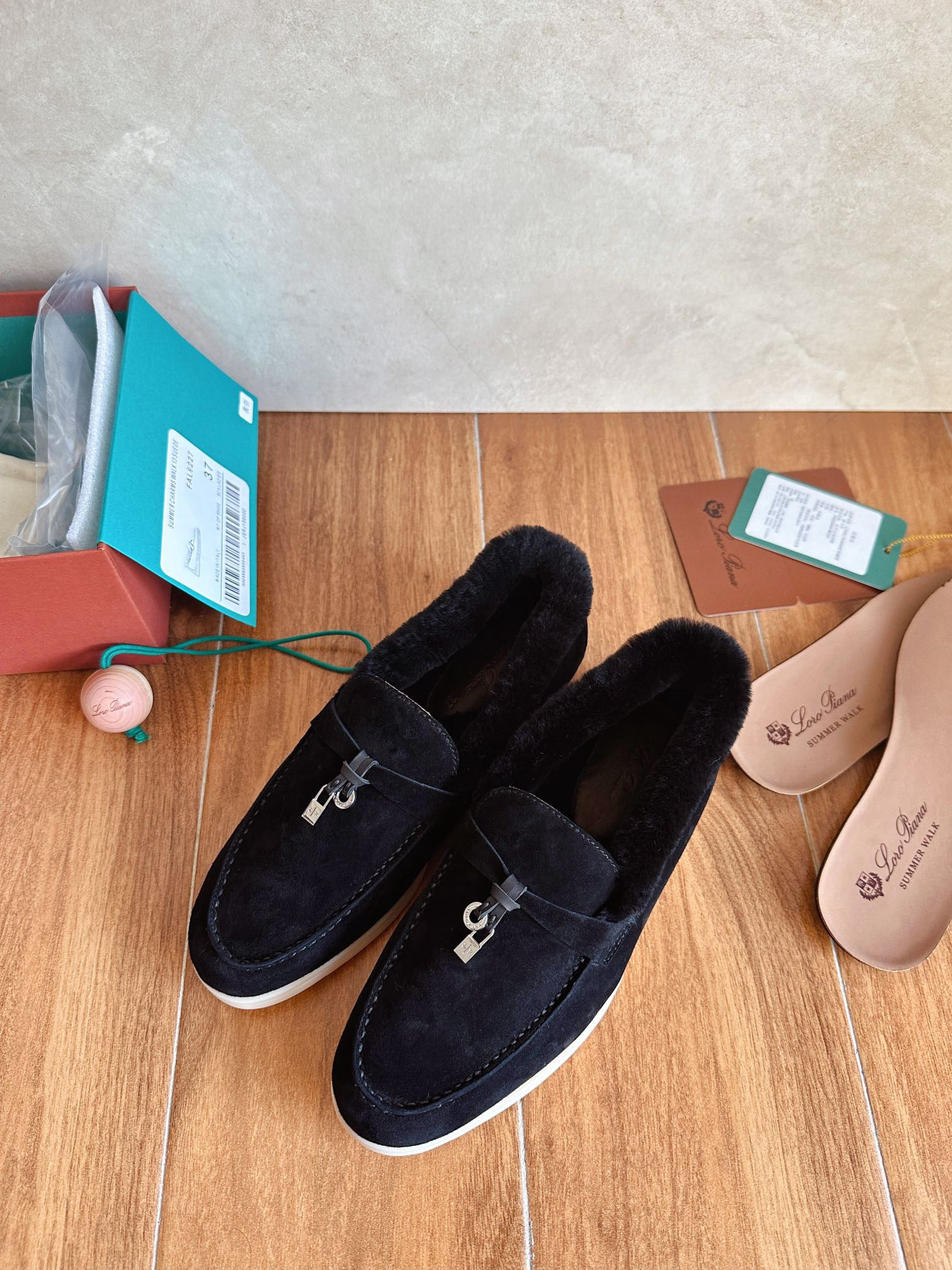 UA L0r0 P1ana Summer Charms Walk Loafers