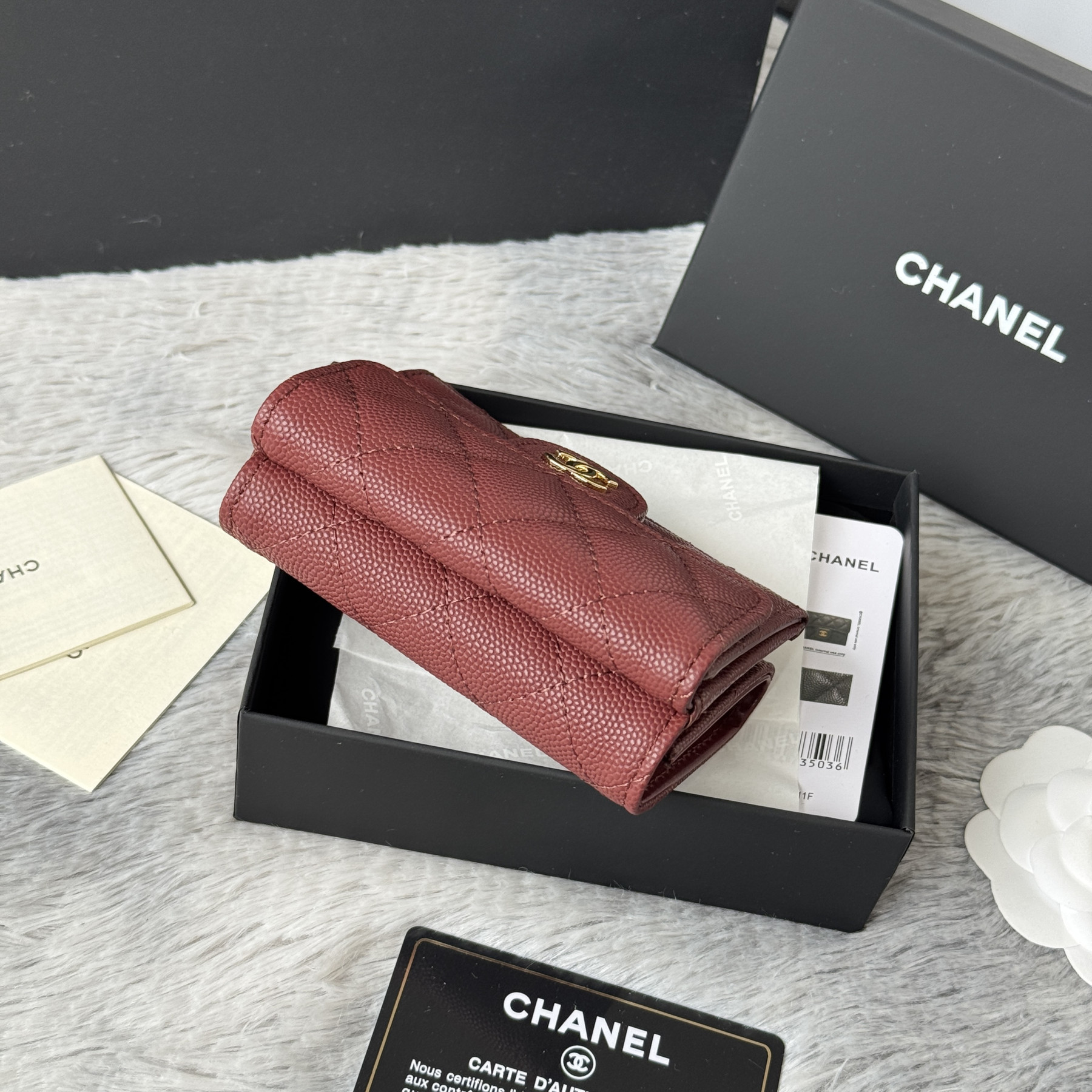 Ch**el card holder 10.5x7.5x3cm