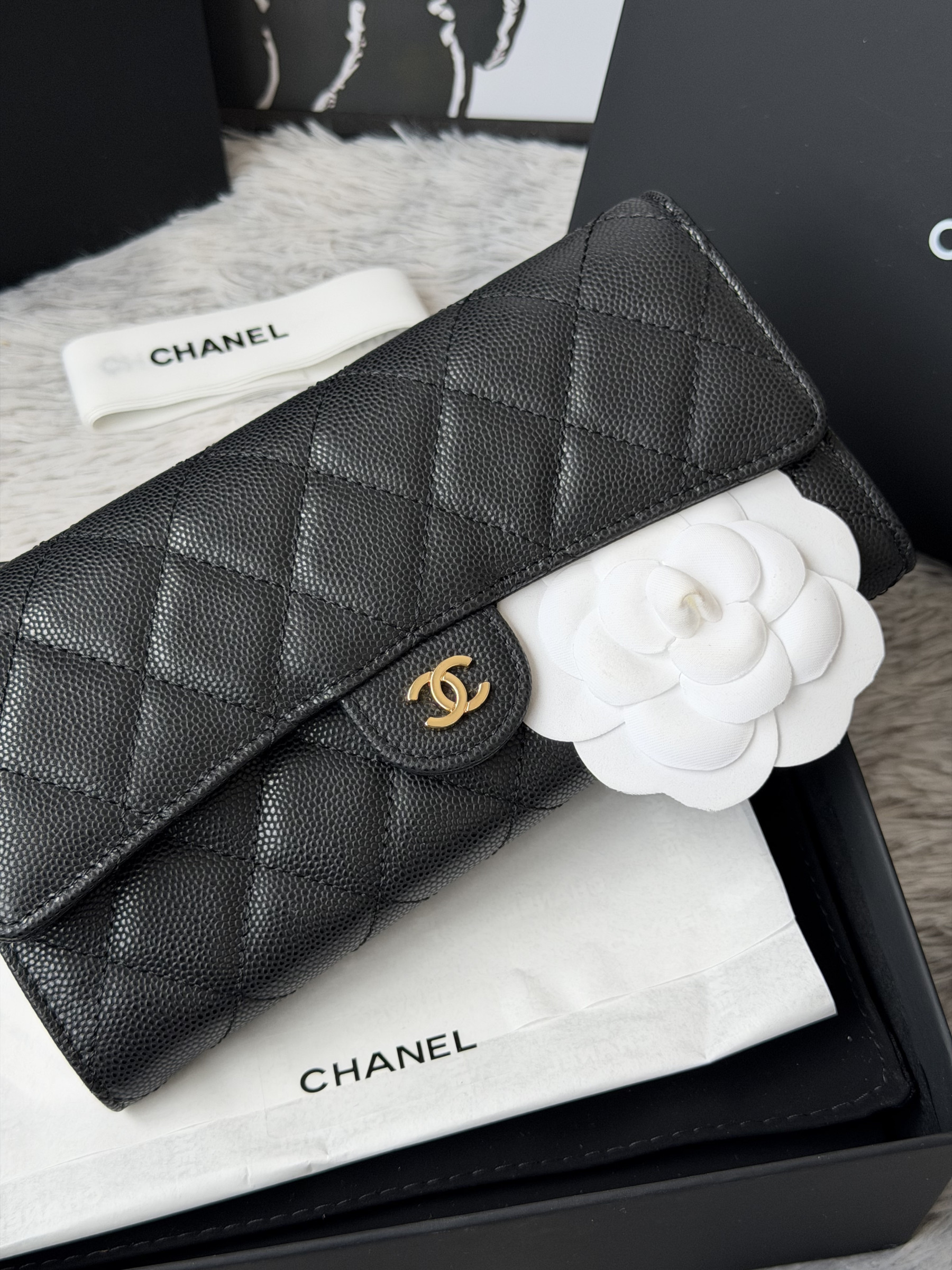 Ch**el wallet 80758 10x19x3cm