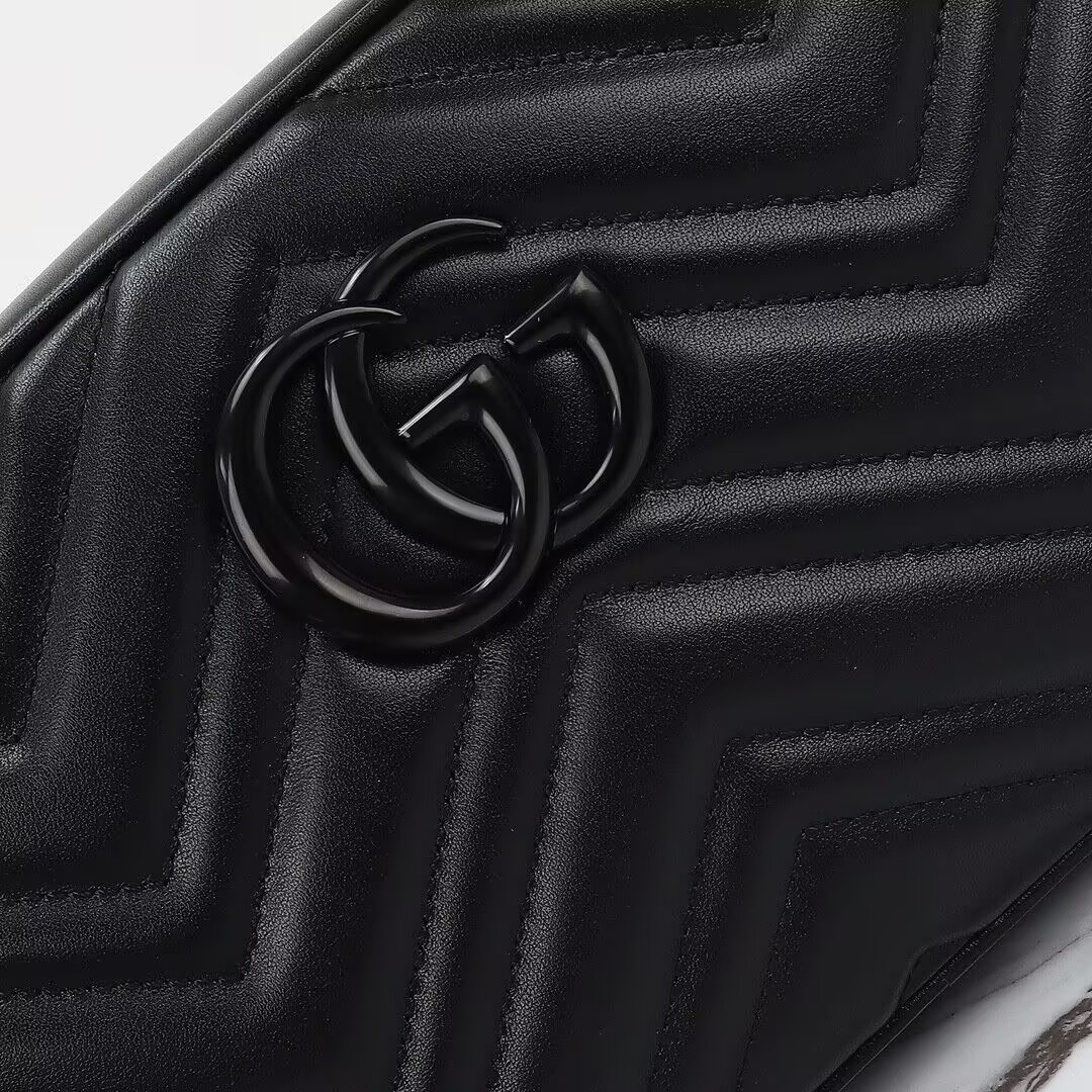 Gvc*1 GG Marmont small shoulder bag 24x12x7cm