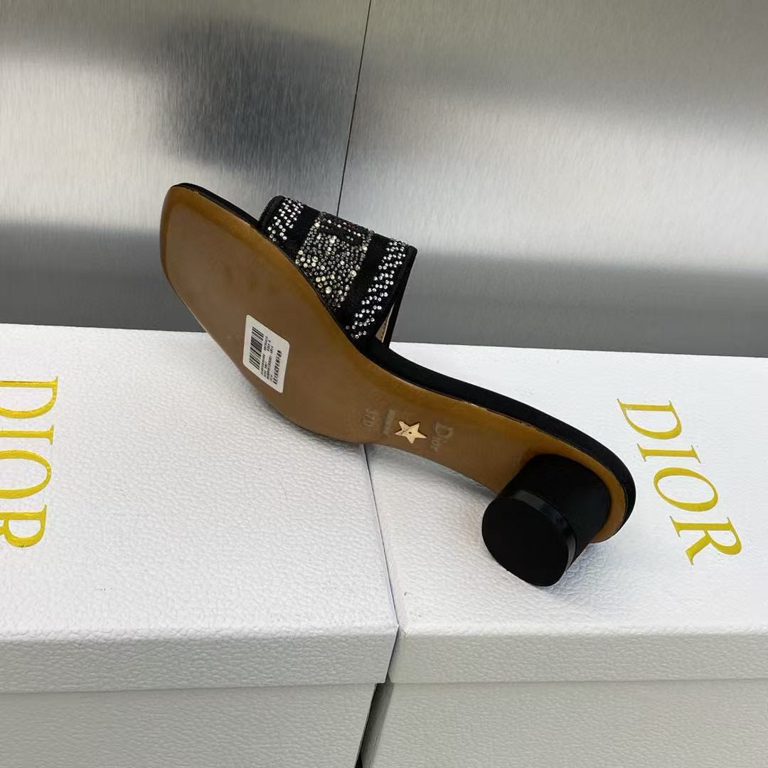 UA D10ramour Dway Heeled Slide